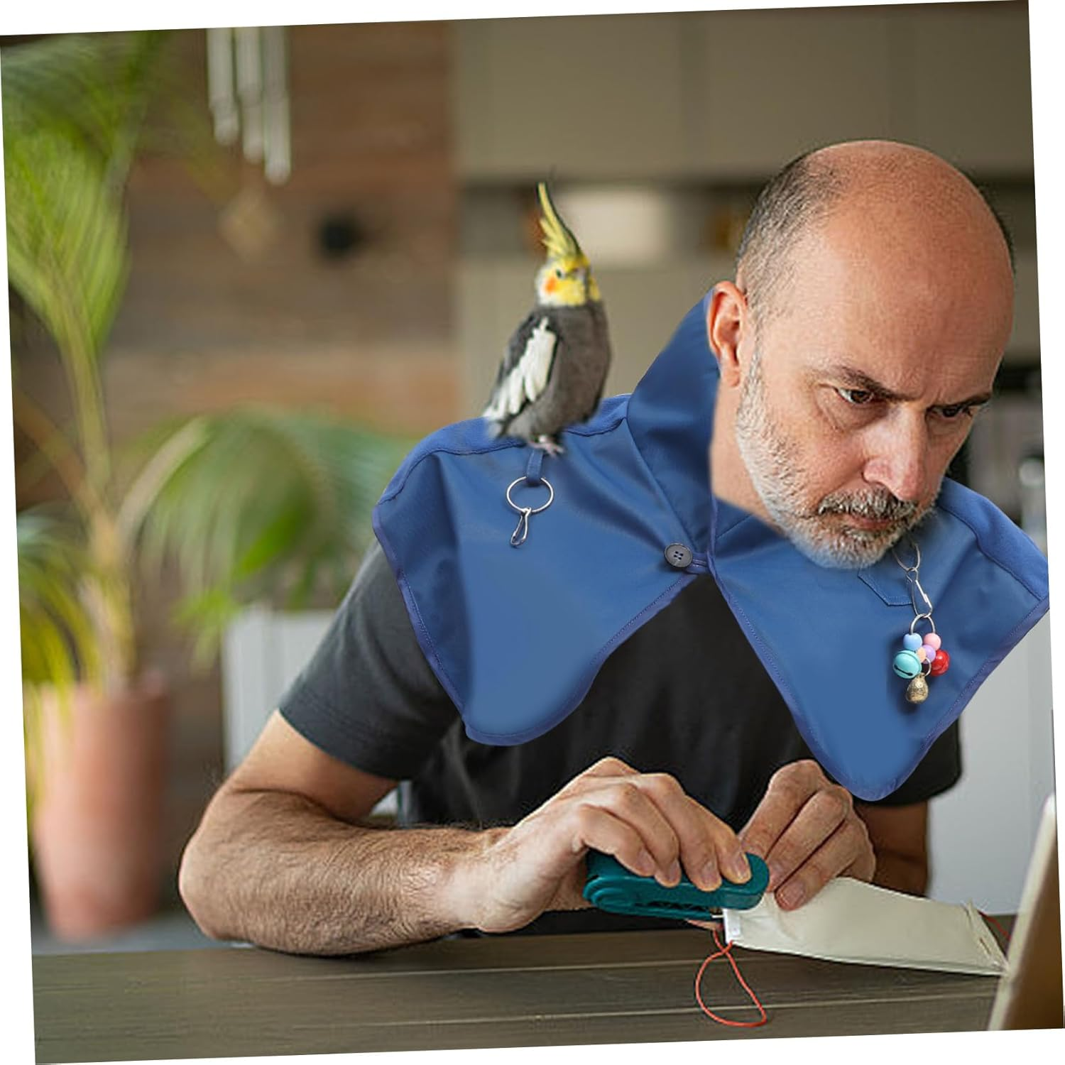 Bird Shoulder Protector Reusable Pet Shoulder Pad Diaper Shawl for Cockatiels image number 5