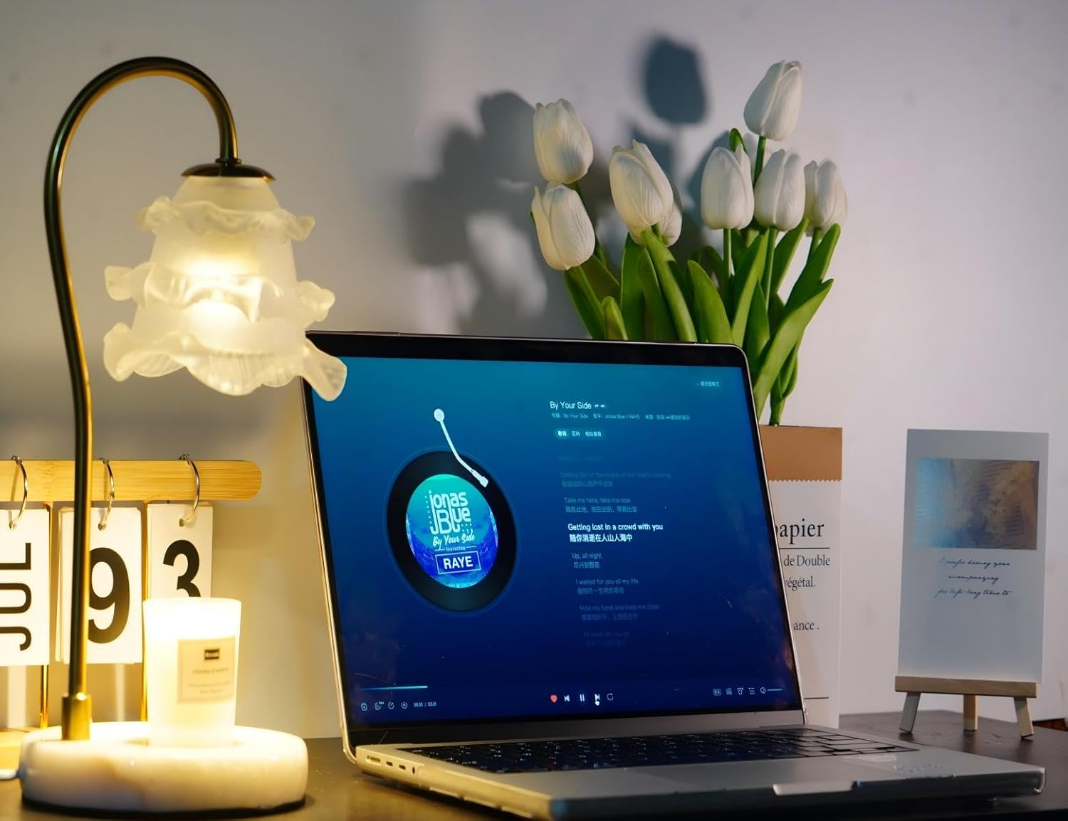 Zycolor Dimmable Candle Warmer Lamp - Adjustable Brightness Wax Warmer with Overheat Protection, LED Candle Holder for Home Decor, Compatible with All Candle Sizes (Send 2 Bulbs) image number 4