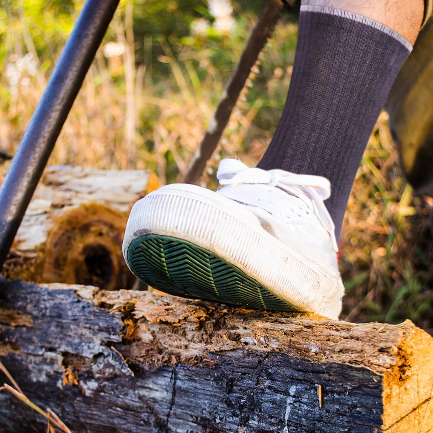 YUEDGE Men'S Cushioned Everyday Work Casual Athletic Crew Socks for Men Mosture Wicking Mens Socks, 5 Pairs image number 4