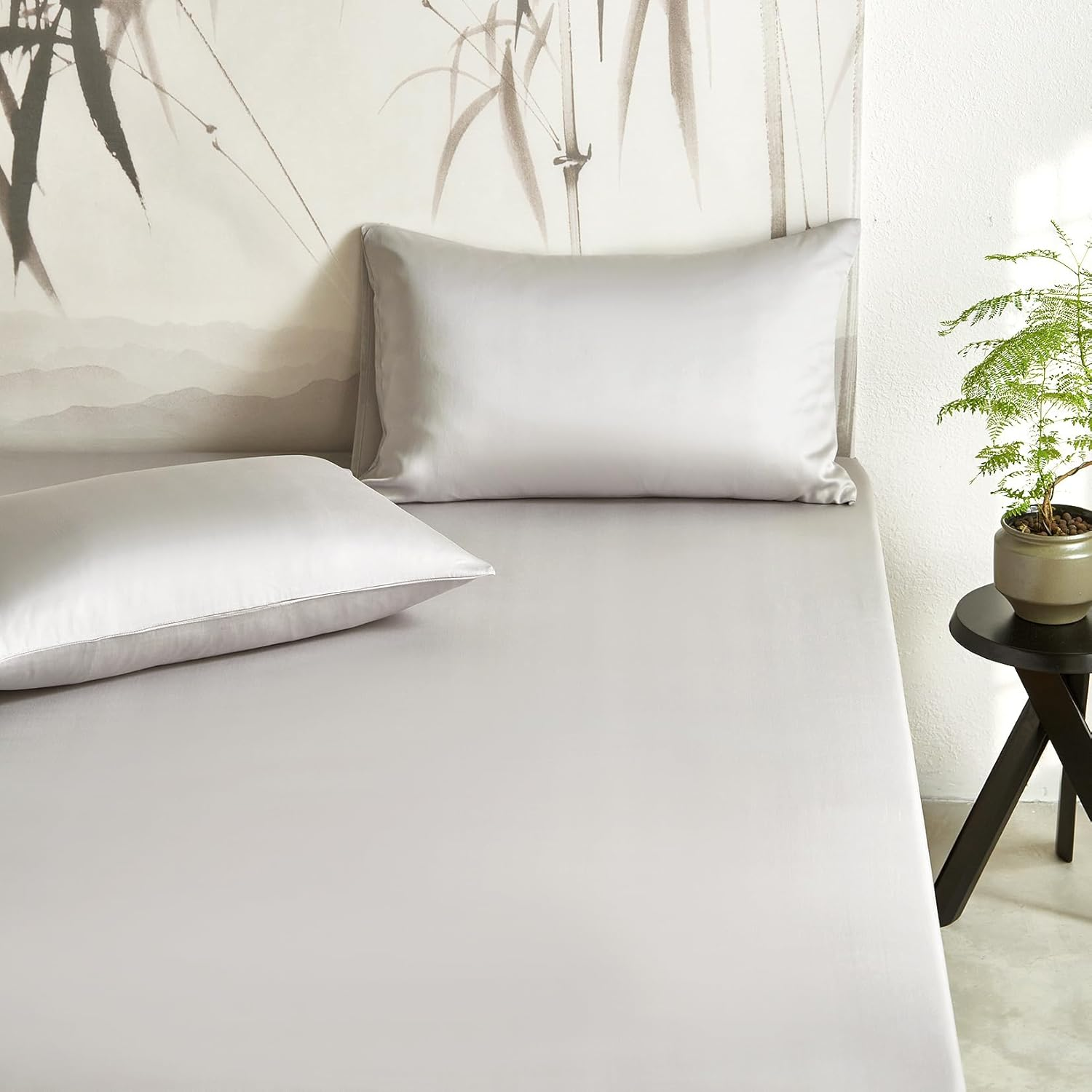 Wake in Cloud - 100% Bamboo Fitted Sheet Set, 3 Pieces, Cooling Breathable & Soft Bed Sheets, Hotel Luxury Silky Bedding, Extra Deep Fitted Sheet & 2 Pillowcases, Ivory, Queen Size