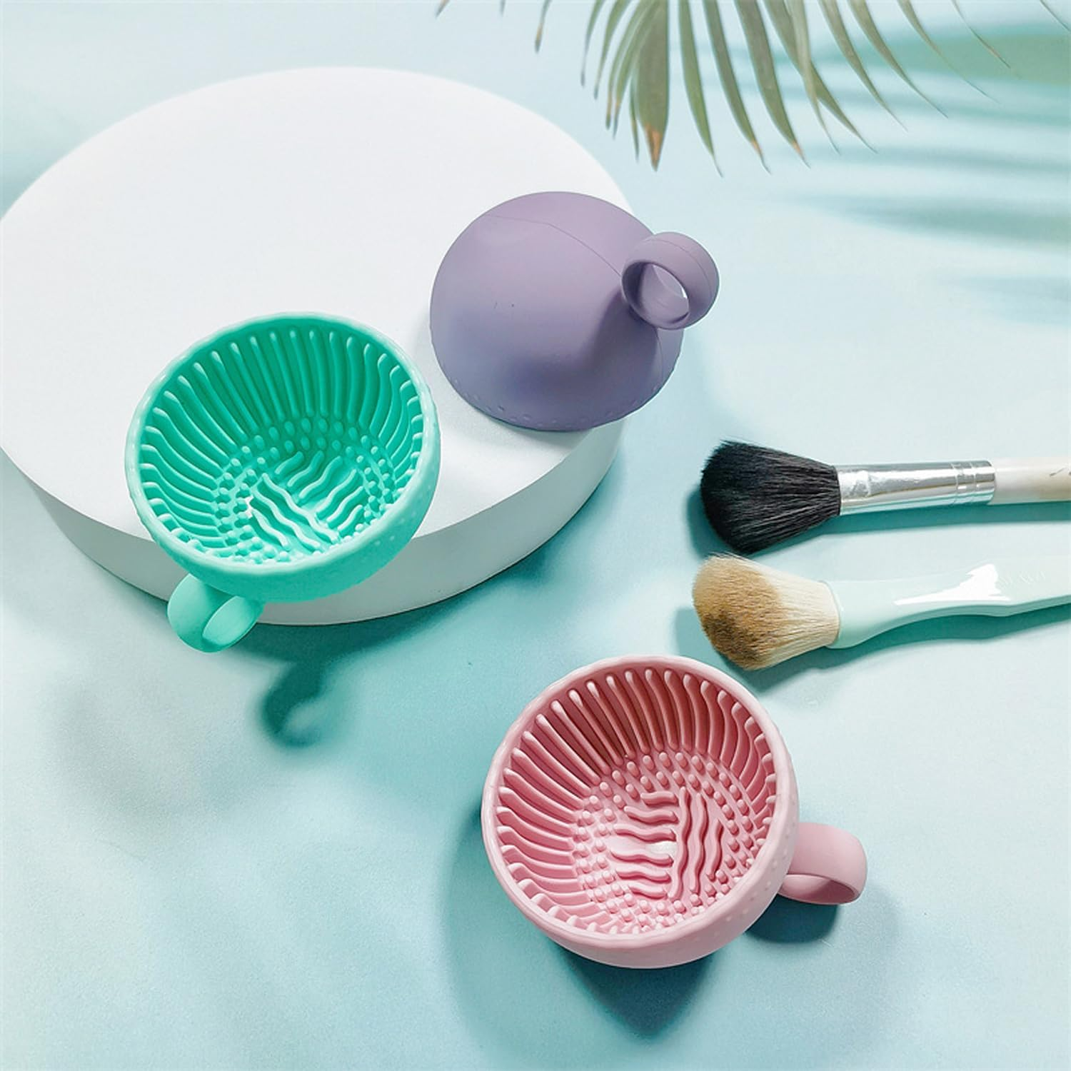 BYVCUI Make up Brush Washing Bowl, Makeup Brush Cleaner Machine, Silicone Brush Scrubber Bowl, Portable Washing Tool Cosmetic Brush Cleaner Cleaning Pad for Women Girl (Pink+Green)