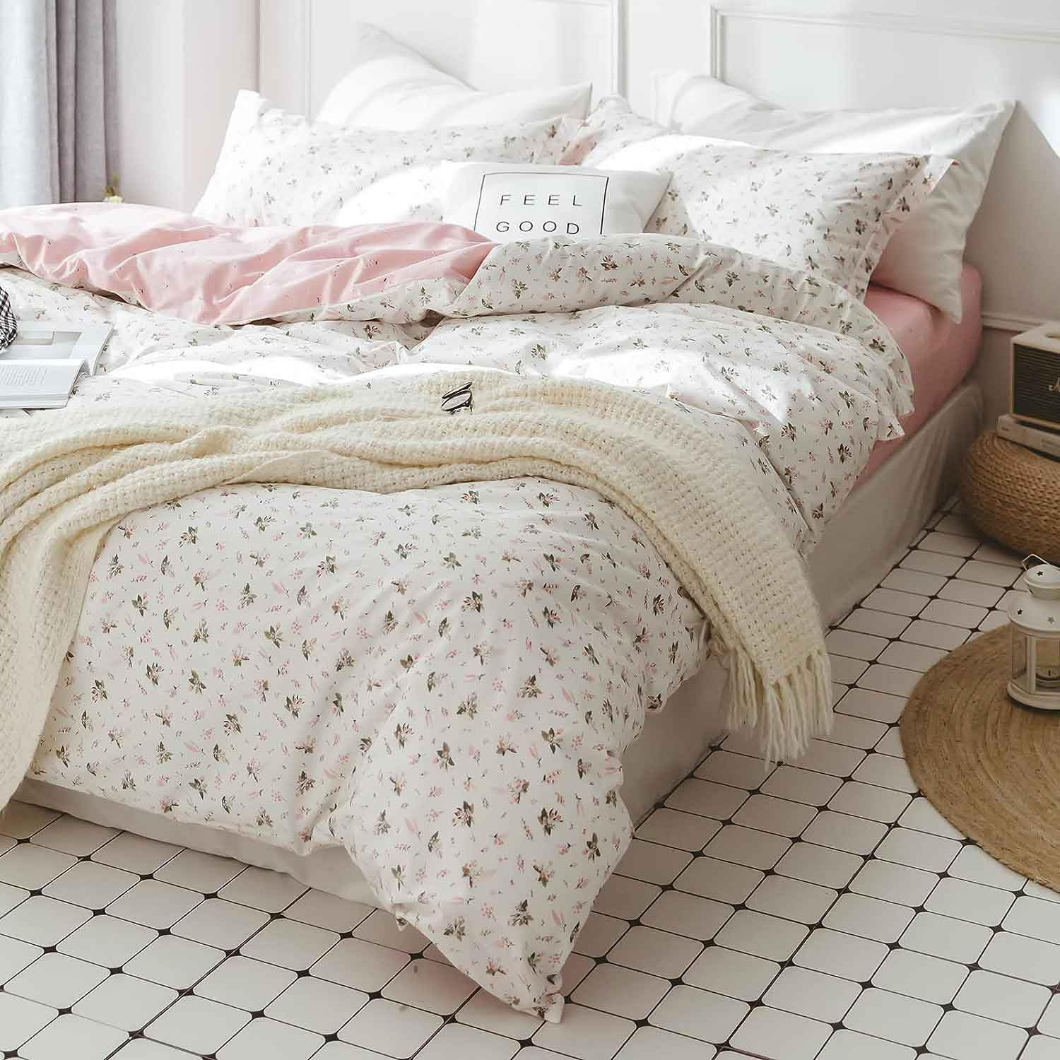 Pink and White Duvet Cover Twin Size - 2 Pcs Floral Flower Leaf Pattern Printed Reversible Microfiber Comforter Cover Bedding Set - 68X90 Soft Aesthetic Cottage Preppy Bedroom Decor for Women Girls image number 2