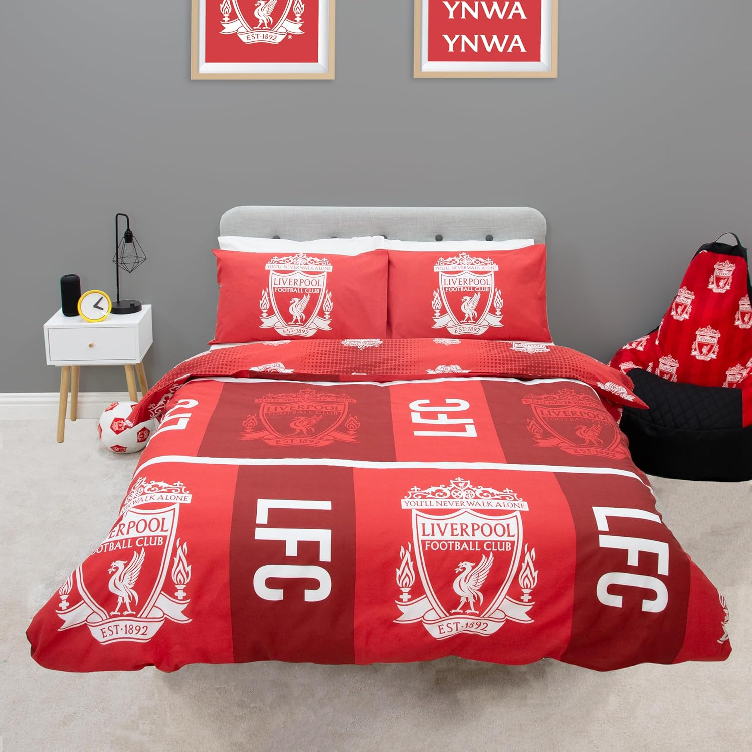 Liverpool FC Official Double Duvet Cover Set, Crunch Design | Red Reversible 2 Sided Football Bedding Cover | Official Merchandise Including Matching Pillow Cases | Polycotton image number 6