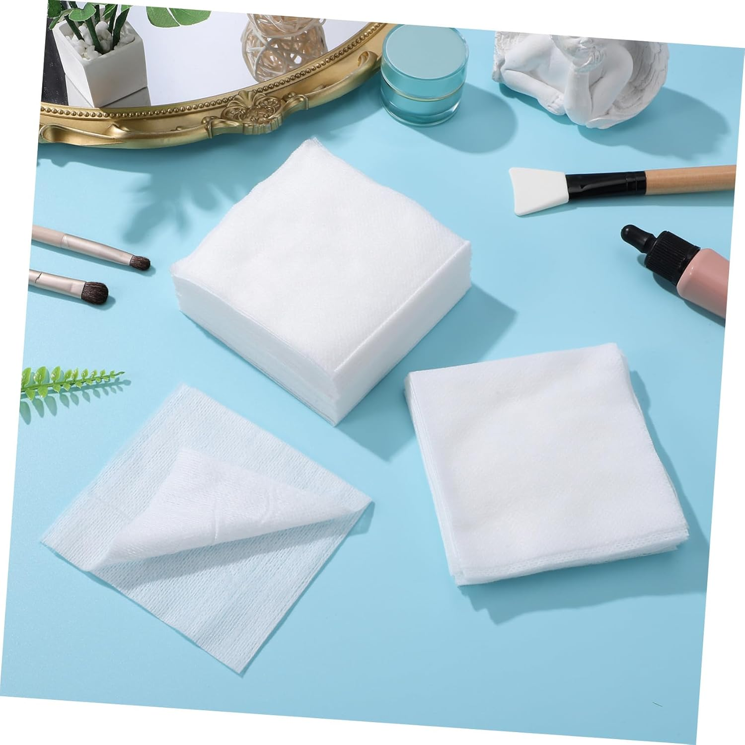 100Pcs 10X10Cm Makeup Remover Pads Non-Woven Gentle Face Cleansing Pads for Deep Pore Cleaning Portable and Soft Facial Wipes 10.00X10.00X0.10CM White