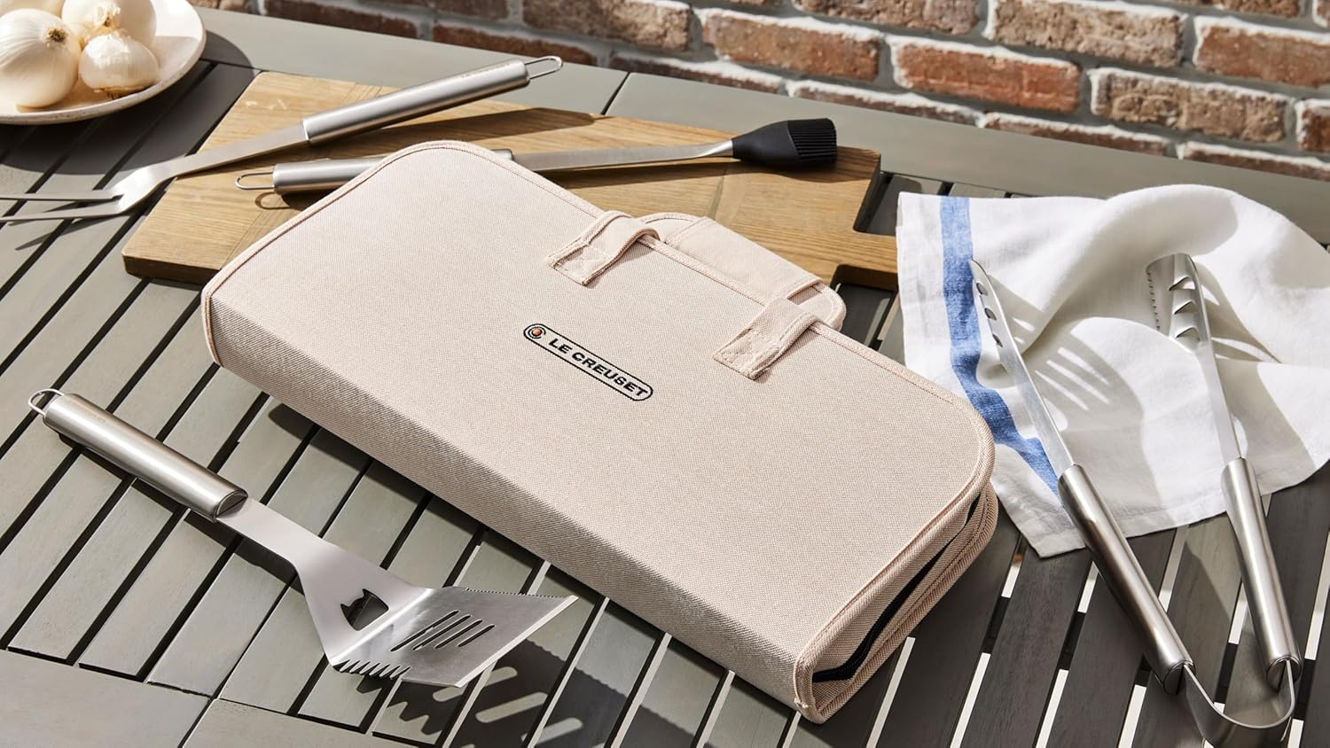 Le Creuset Outdoor 5-Piece Grilling Tools Set image number 5