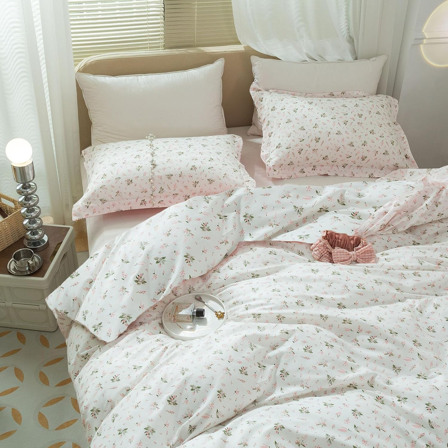 Full Comforter Set White Pink Floral Comforter Set Garden Style Flowers Bedding Comforter Set 3 Pieces Floral Bedding Sets for All Seasons Vintage Botanical Flowers Comforter with 2 Pillowcases image number 4