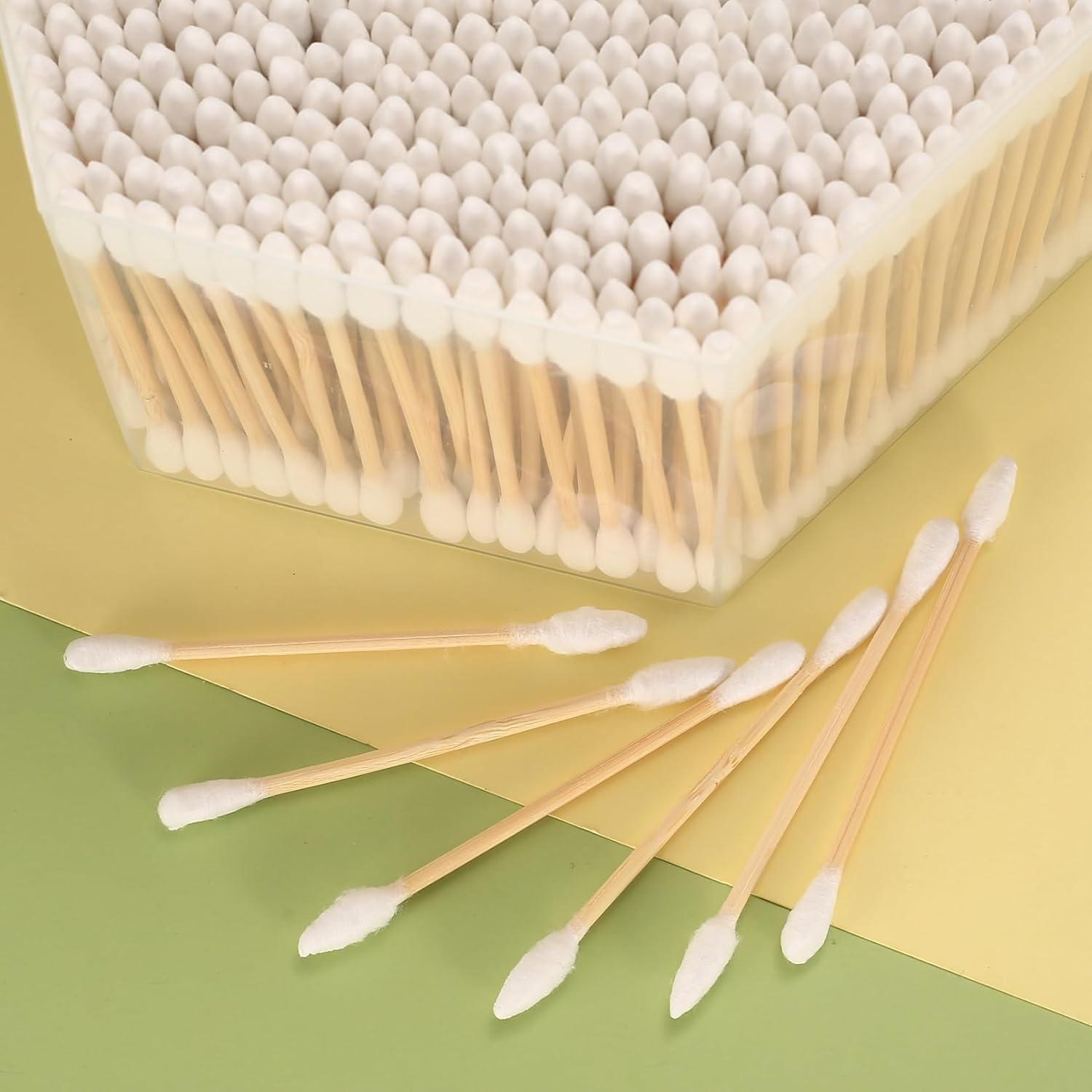 800 Pointed & round Count Cotton Buds,Cotton Swabs, Natural Cotton Swabs for Ears Swabs Sticks, Cotton Tips with Wooden Sticks for Makeup Cleaning Arts Crafts, with Storage Container image number 2