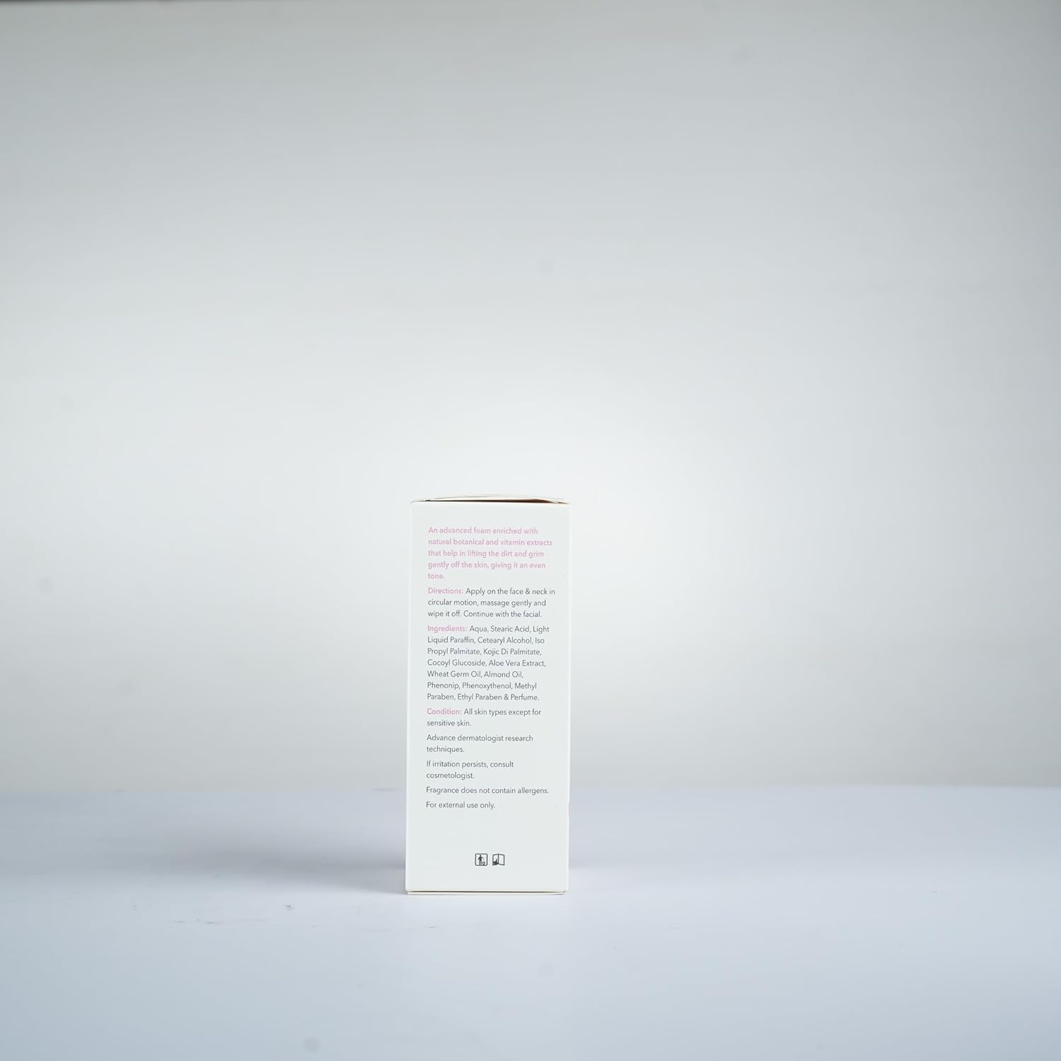 O3+ Whitening Cleansing Foam (50Ml) image number 4