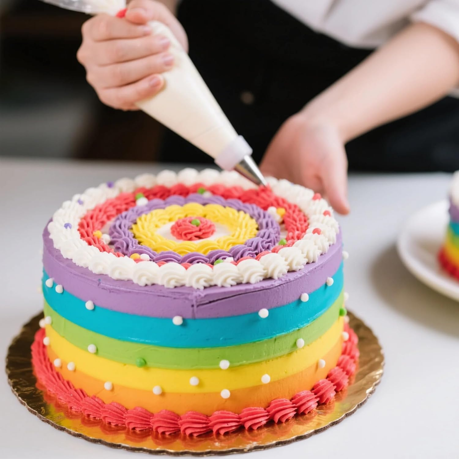 Extra Large Piping Bags 26 Inch, HOMIOVE 50 Pack Long Big Disposable Pastry Bags, Plastic Thick Anti-Burst Tipless Cake Decorating Bags for Decorating Cupcakes Cakes, XXL image number 3