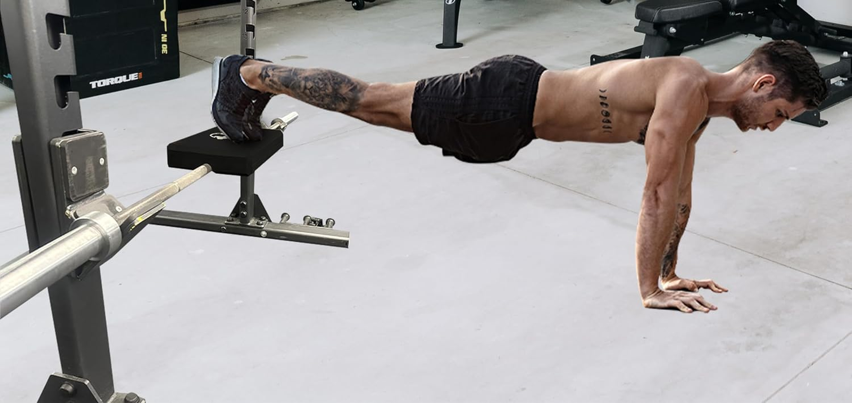 SEWD Turns Any Squat Rack into Hip Thrust Machine Hip Thrust Bench Back Pad Fits Olympic Barbell Bar Multifunctional Workout Pad for Hip Thrust, Bench Press, Plank, Glute Bridge and Push Ups. image number 2