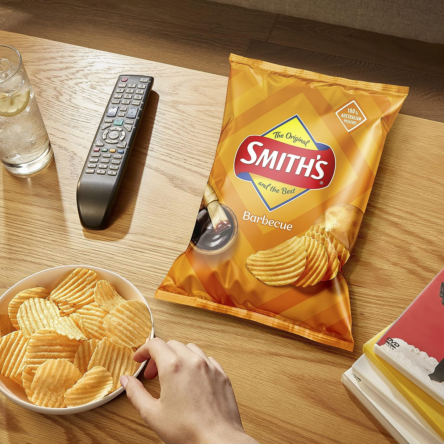 The Smith'S BBQ Crinkle Cut Potato Chips 170 G image number 5