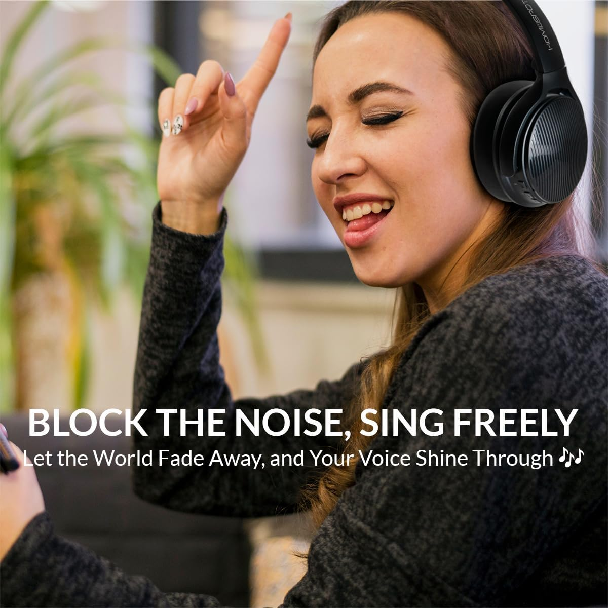 Homespot JM320, Ultra-Lightweight Bluetooth 5.3 Over-Ear Headphones with Auracast, LE Audio, Aptx HD, 60-Hour Battery, and Enhanced Noise Isolation image number 2