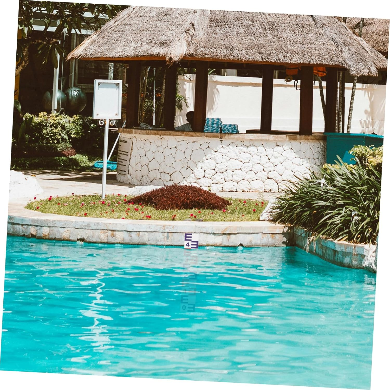 Toyvian Reflective Water Level Measuring Sticker Corrosion-Resistant Pool Depth Indicator Self-Adhesive Aluminum Panel for Accurate Night Visibility image number 4