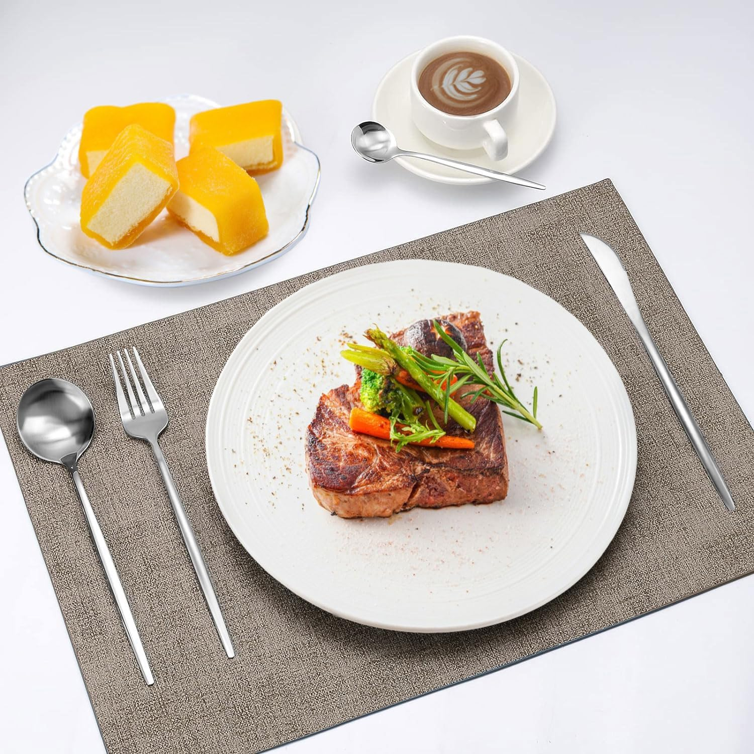 Silverware Set with Case， 4Pcs Premium Stainless Steel Cutlery Set for Lunch Camping School Picnic Workplace Travel ，Mirror Finish Flatware Set ，Include Fork Knife Spoon Flatware Sets (Silvery)