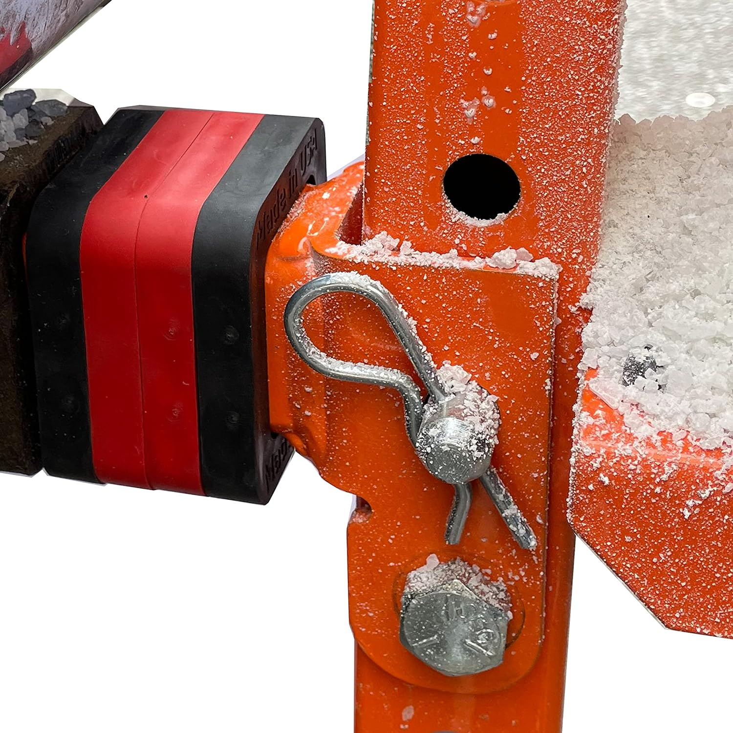 Suspension Dudes 4 Pack 2-Inch Hitch Receiver Silencer Pad Reduces Rattle and Noise, Provides Cushion between Hitch Receiver and Tow Hitches, Made in USA (4-Pack Black X2 / Red X2)