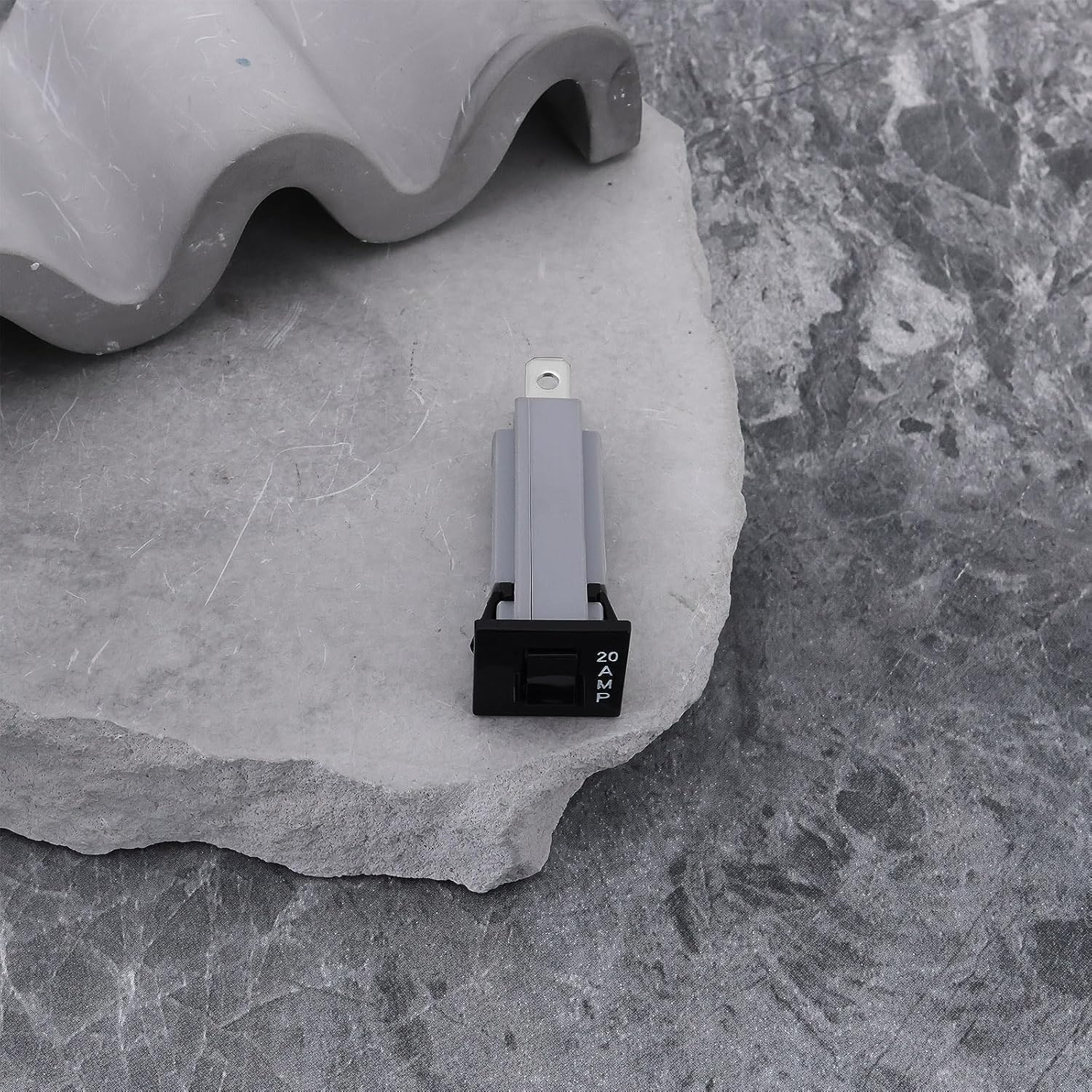 3Pcs W Type 20A 2Pin Thermal Circuit Snap-In Breaker Fuse Suitable for Transformers Motors Battery Chargers image number 3