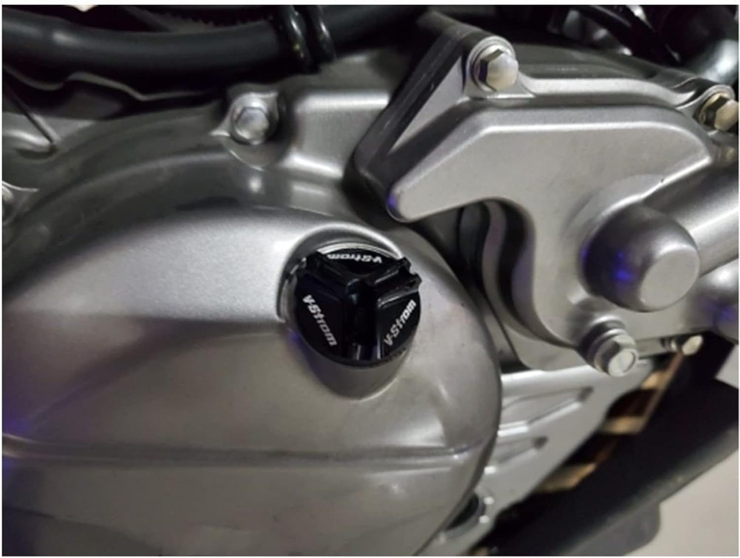 ZGDUGFU Fit for Suzuki V Strom V-Strom Vstrom 650 250 1000/Xt DL650 DL1000 DL250 Accessories Front Brake Fluid Tank Oil Filler Cap Protector (Color : a Set-Gold)