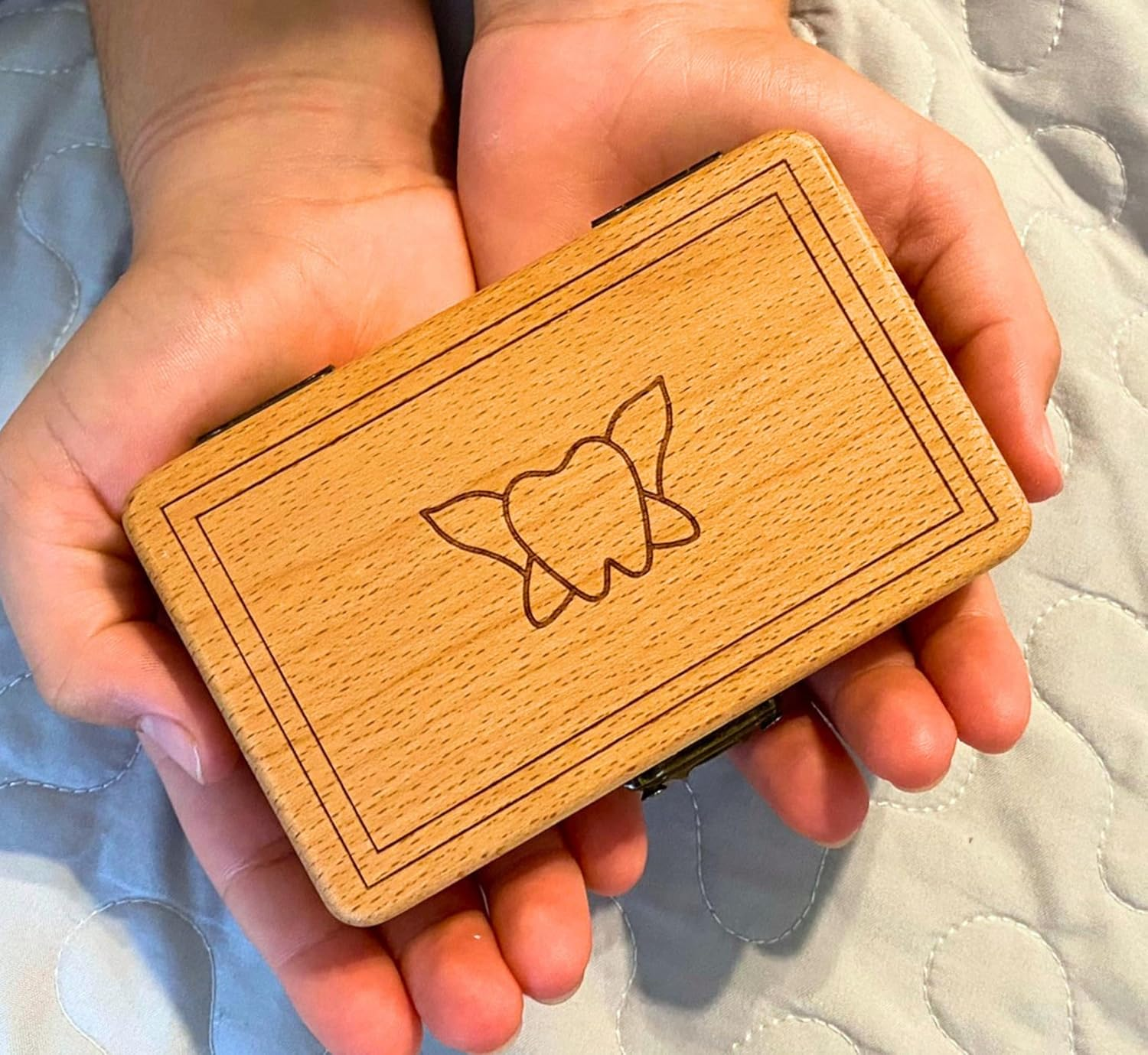 Tooth Fairy Keepsake Box for Girls & Boys, Tooth Fairy Box for 20 Baby Teeth, Wooden Tooth Storage & Saver Box for Lost Teeth, Tooth Fairy Gifts for Birthday (Natural Beech) image number 6