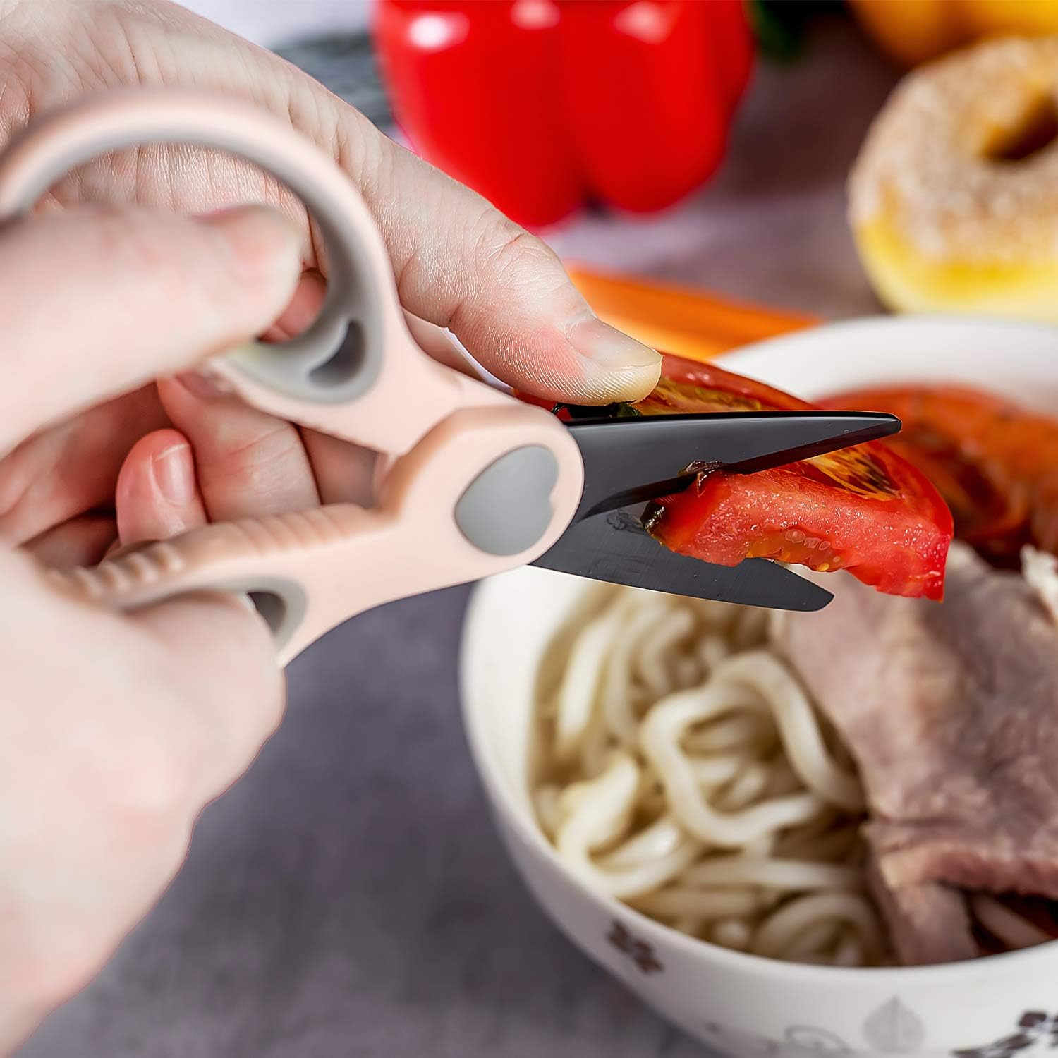 Ceramic Scissors for Baby Food by WELLSTAR, Black Blade Safety Healthy BPA Free Portable Toddler Shears with Protective Cover and Travel Case, 2 Pack image number 4