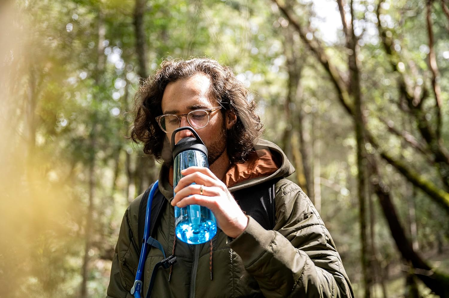 CAMELBAK Chute Mag Everyday Water Bottle - BPA Free - Leak-Proof Design - Magnetic Cap - 750Ml image number 3
