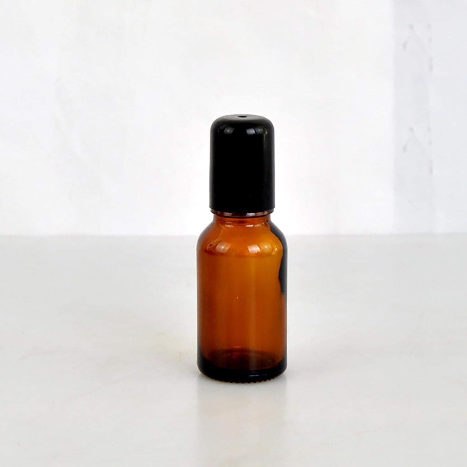 2 PCS 15Ml Rollerball Oil Dispenser Dark Glass Vials with Roller Ball Applicator Empty Roller Bottles for Castor Oil Eye Roller Containers image number 5