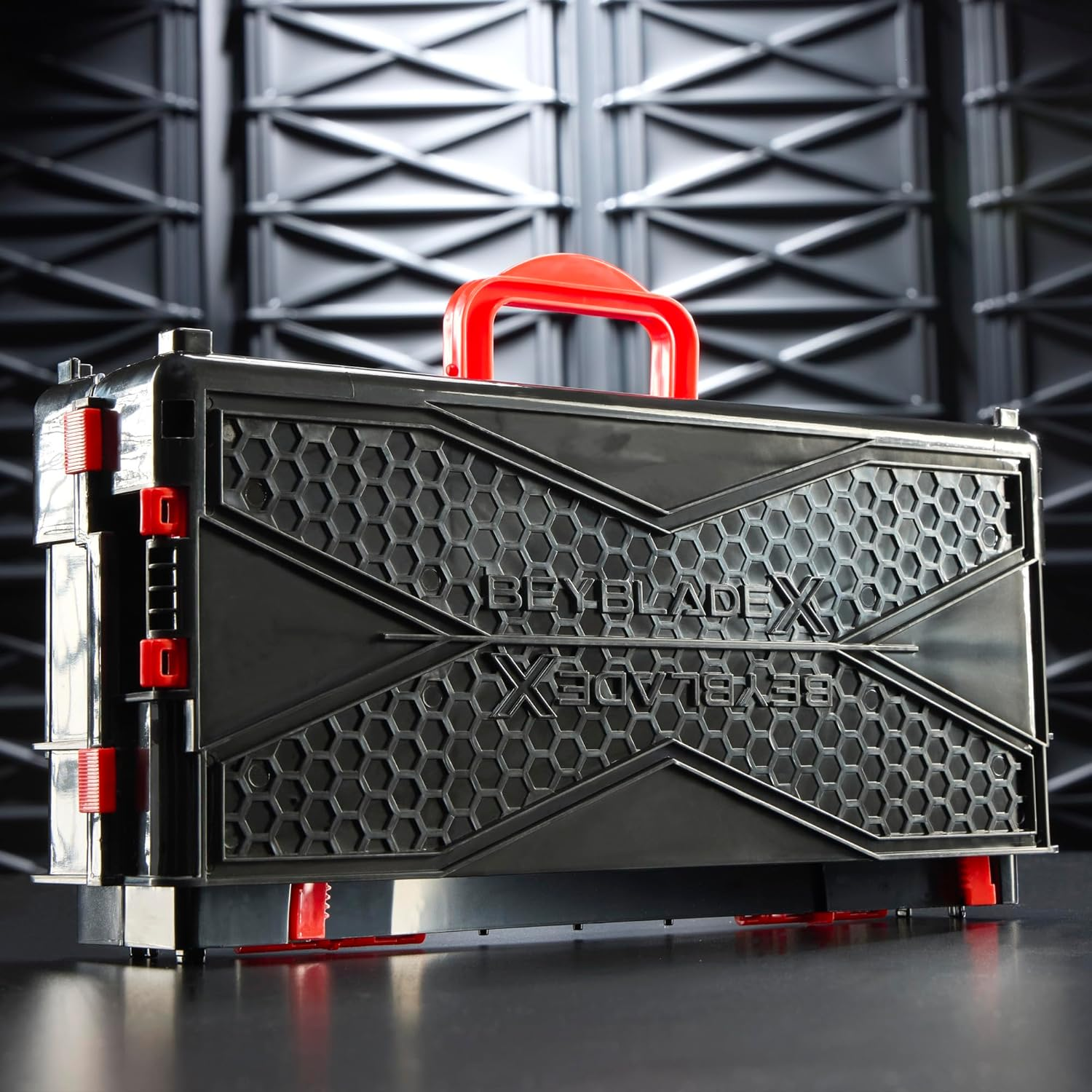 Beyblade X Clash and Carry Beystadium Battle Arena for Beyblade Spinning-Top Toys (Requires Top & Launcher, Sold Separately), image number 1