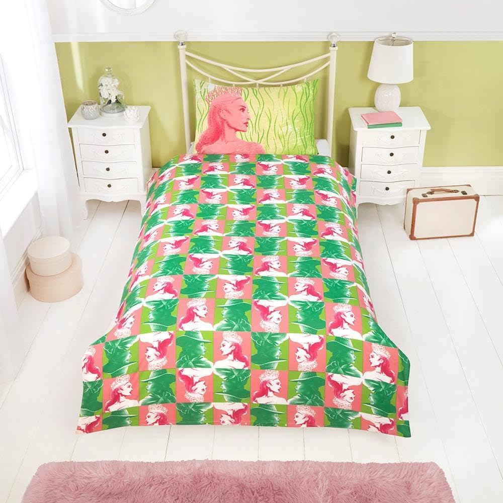 Wicked Glenda & Elphaba Reversible 2 in 1 Design Single Duvet Cover and Pillowcase Set - Polycotton Material -Washable Perfect for Children, Kids, Girls in a Pink and Green Colorway image number 1