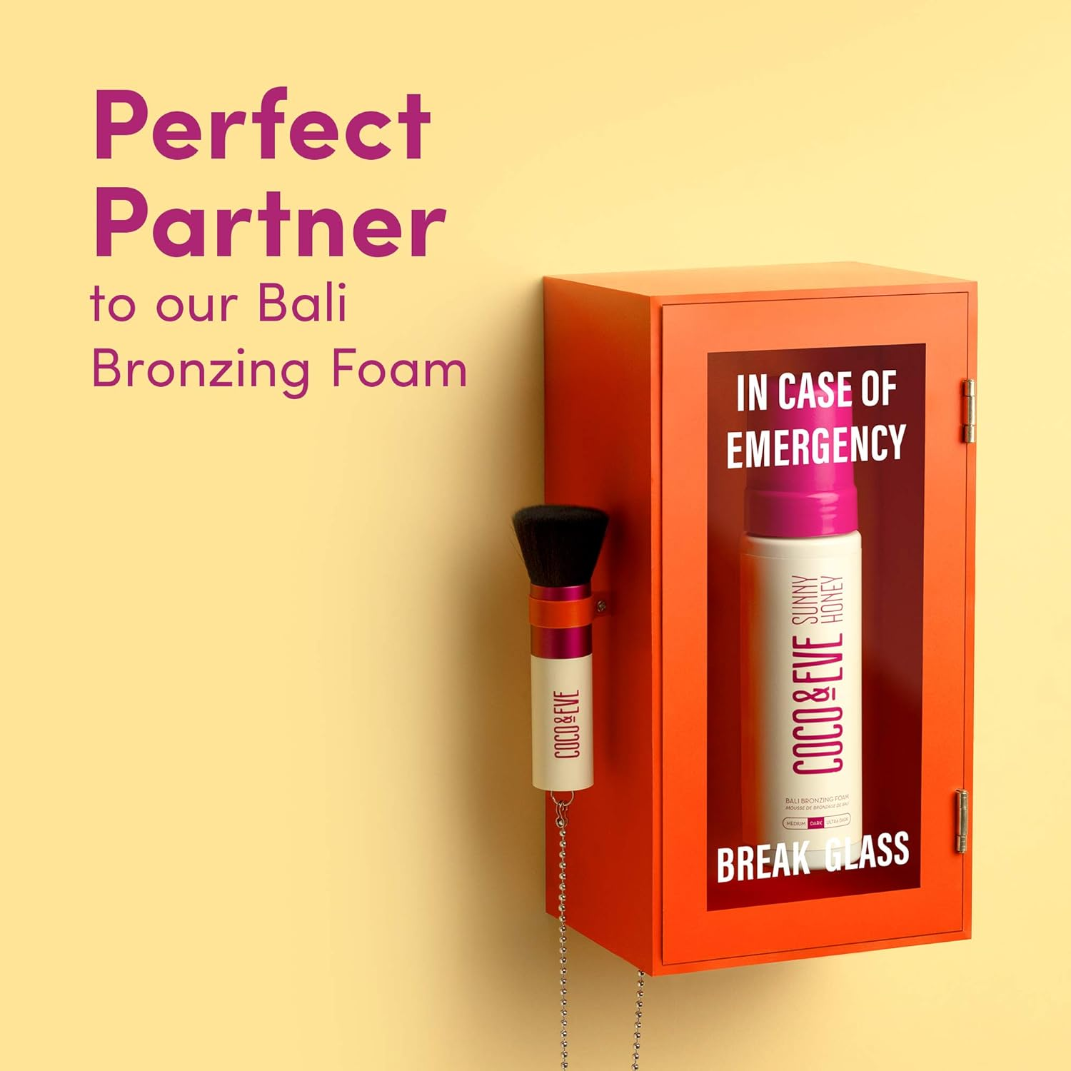 Coco & Eve Sunny Honey Bali Bronzing Deluxe Vegan Kabuki Self Tanner Brush image number 6