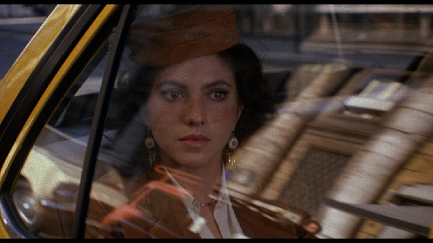 Honey (Miele Di Donna) [Blu-Ray] image number 2