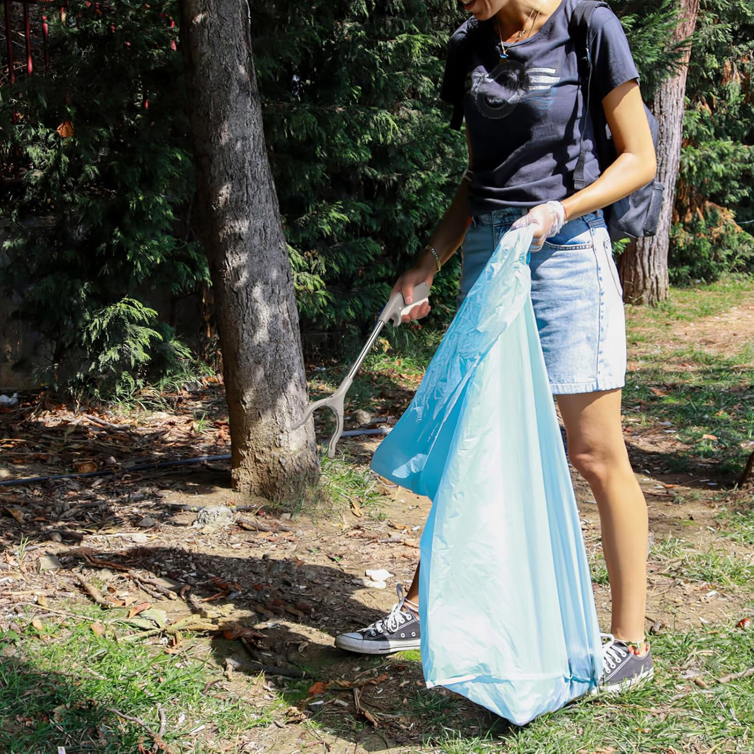 Gatuida 2Pcs Grabber Reacher Tool Foldable Reacher Grabber Pickup Tool Trash Picker Claw Reacher Grabber Tool Litter Picker Gripper Garbage Clip image number 3