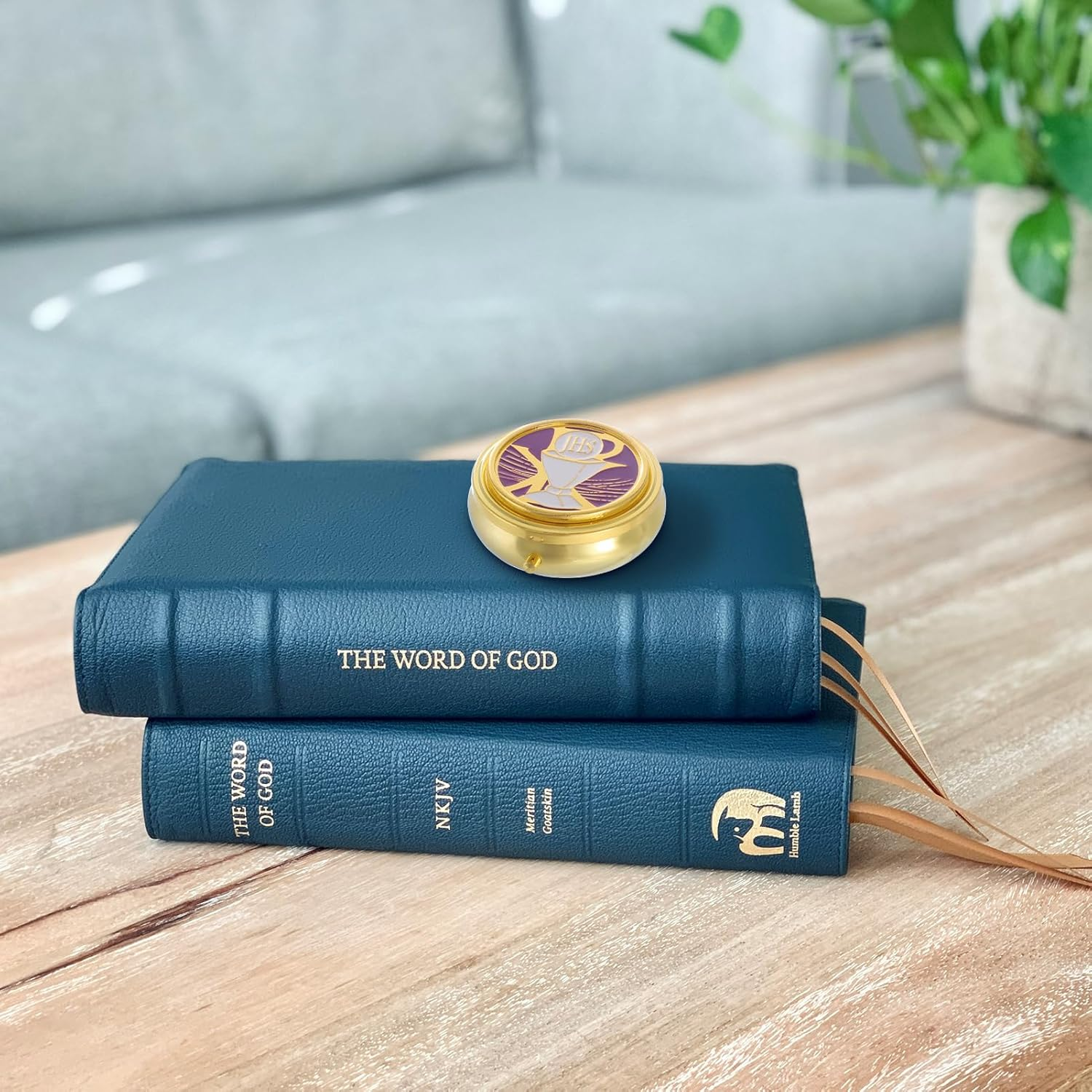 KOMI Pyx for Communion Host Catholic, Baptism Keepsake Box, Unique First Communion Gifts, Prayer Box image number 4