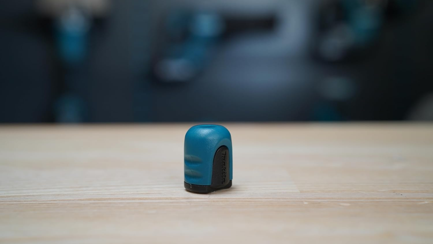 Makita Impact Premier Magnetic Boost Adaptor image number 5