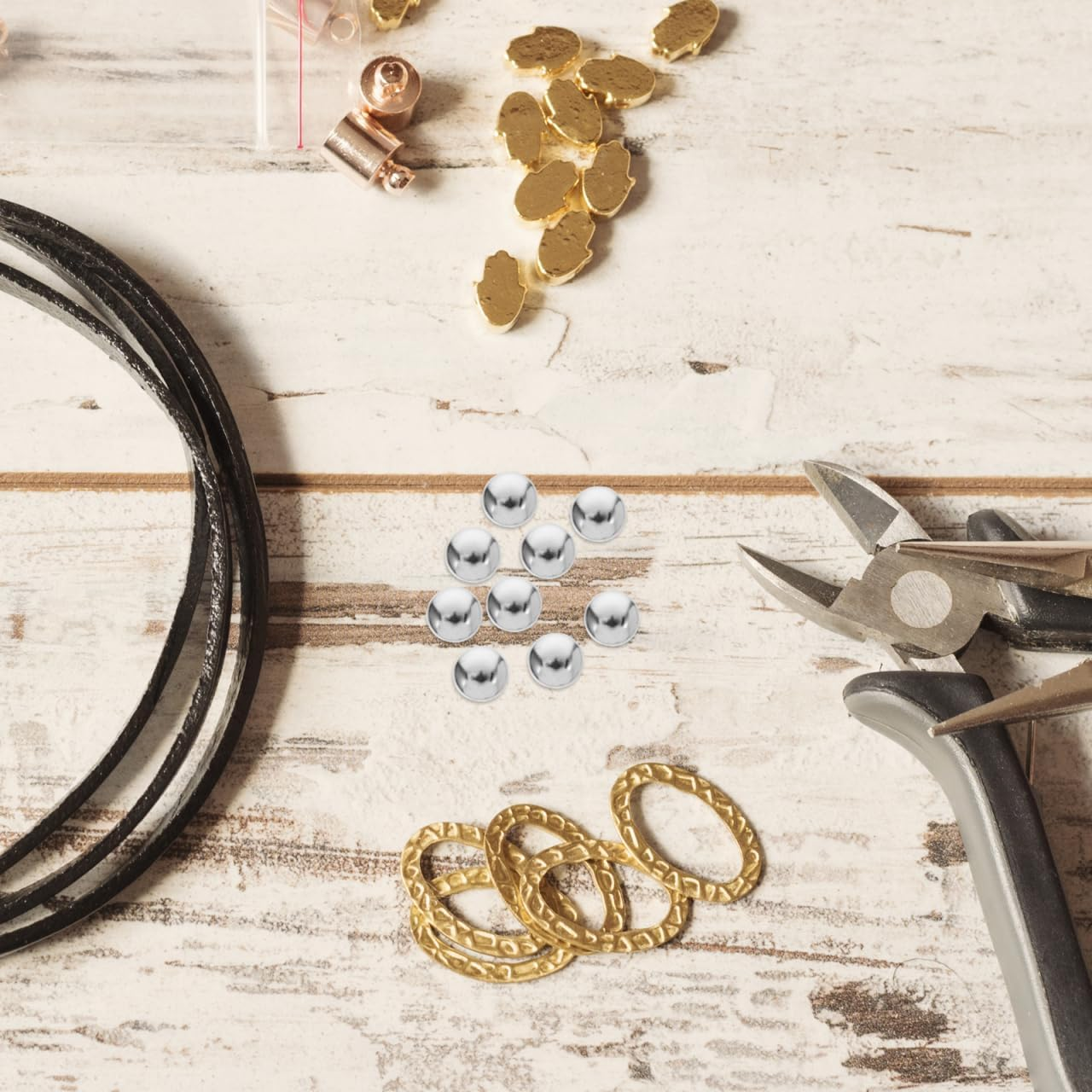 Homoyoyo 100Pcs Silver round Dome Studs Claw Rivets for DIY Craft Dressmaking Suitcase Accessories Easy Installation No Tools Required for Clothing Bags Shoes image number 3