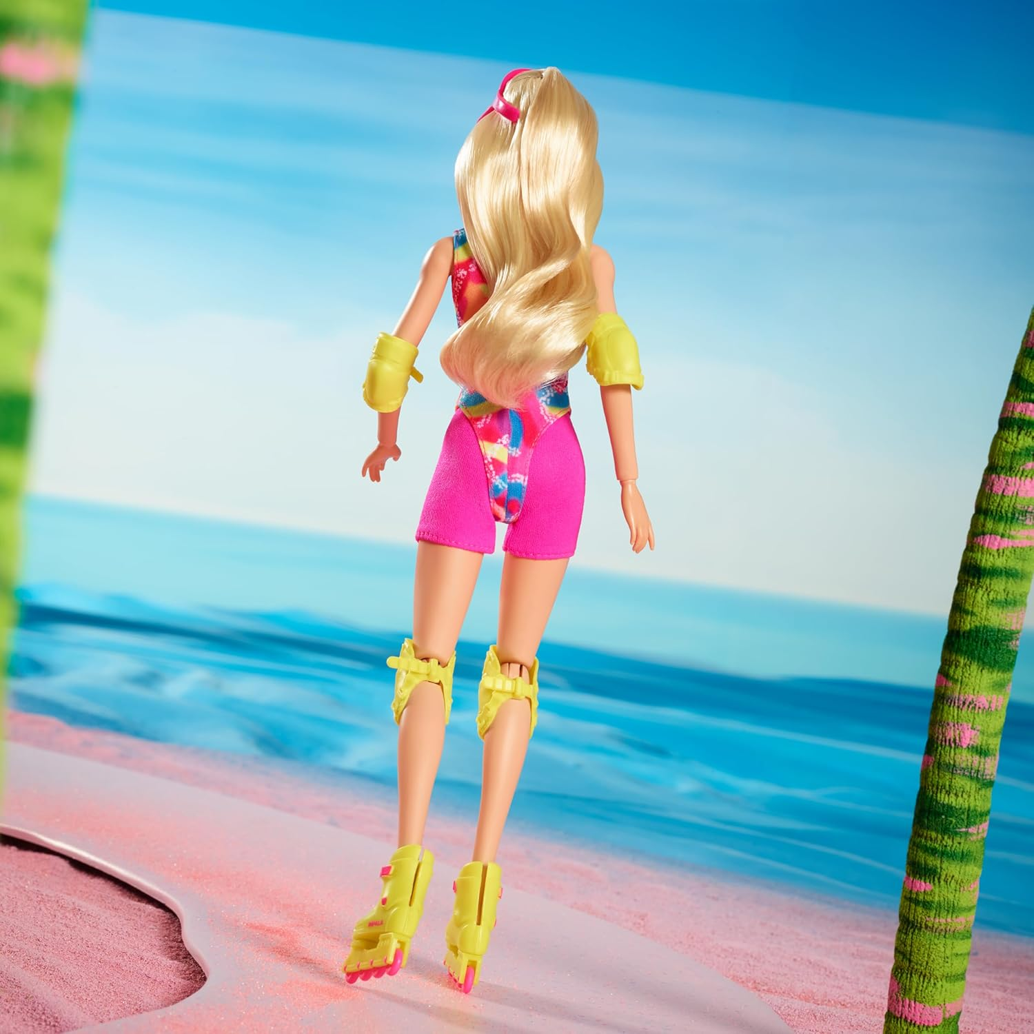 Barbie the Movie Doll, Margot Robbie as Barbie, Collectible Inline Skating Doll Wearing Leotard, Biker Shorts and Inline Skates image number 5