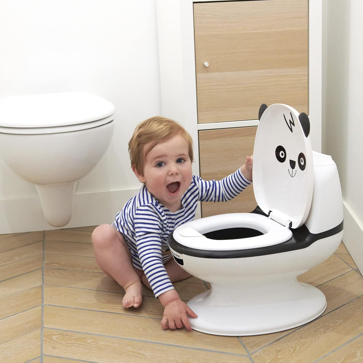 Bebeconfort Mini Size Toilet, Baby Potty Training Toilet, 1-4 Years, 0-20 Kg, Lifelike Design with Splash Guard, Real Flush Sound, Removable Bowl, Easy to Clean, Rubber Foot, Cute Fox image number 4