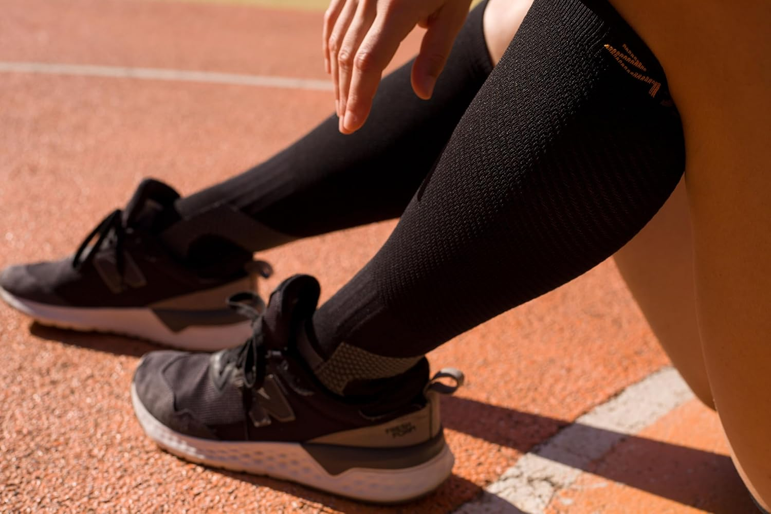 Knee-High Graduated Compression Socks, Plantar Fasciitis Socks for Men & Women, Sports Compression Socks, 20-30 Mmhg image number 3