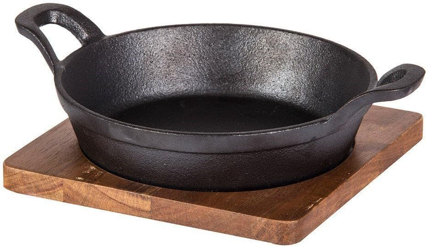 Davis & Waddell Fine Foods Cast Iron round Skillet with Acacia Trivet, 24.5 X 18.5 X 7.2 Cm, Black/Natural