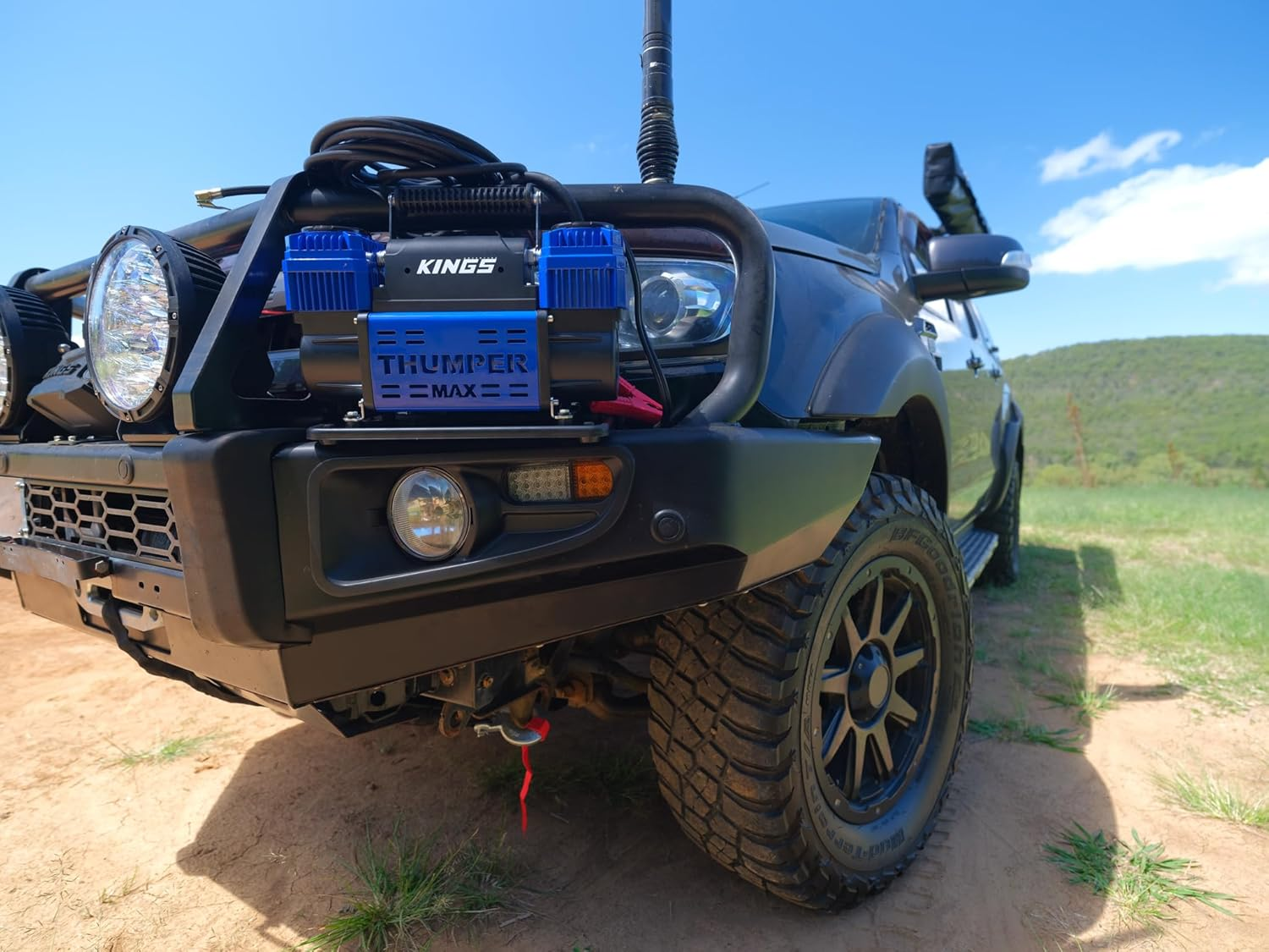 Adventure Kings Thumper Max Dual Air Compressor 12V + 600D Polyester Bag 4WD 4X4 image number 6