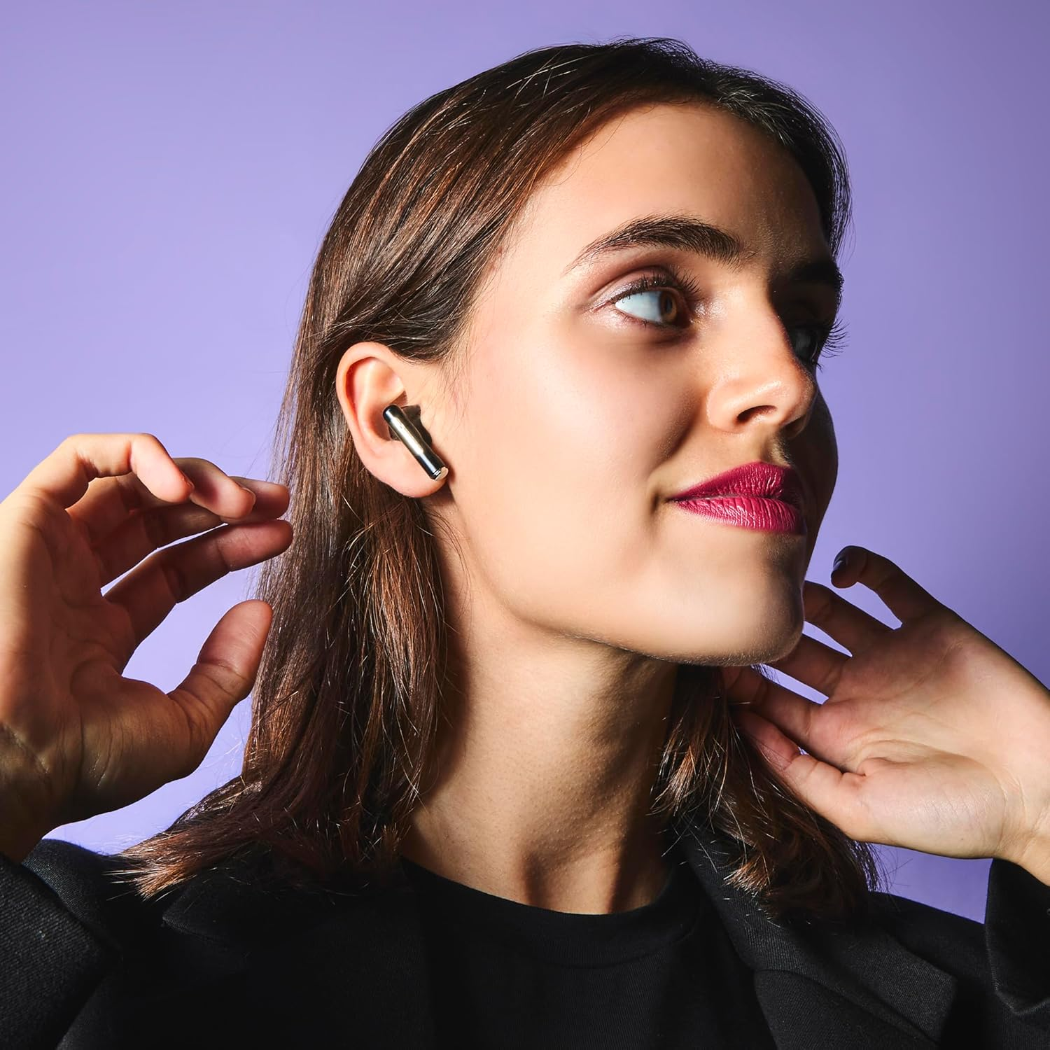 Energy Sistem Charge View True Wireless Headphones with Battery Level Display, 20 Hours Runtime and Powerful Drivers image number 3