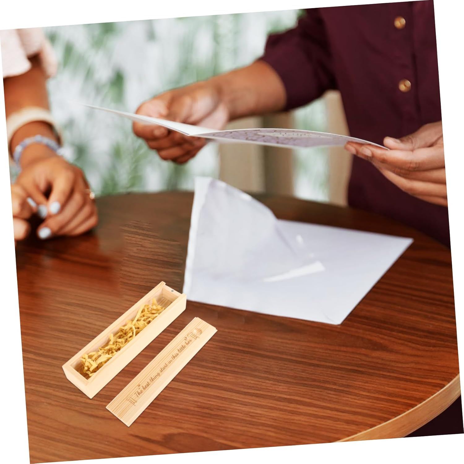 ABOOFAN Wood Pregnancy Test Storage Box Lid, Baby Announcement Keepsake Organizer, Natural Wood Pregnancy Test Holder for Pregnant Women, Newborn image number 5