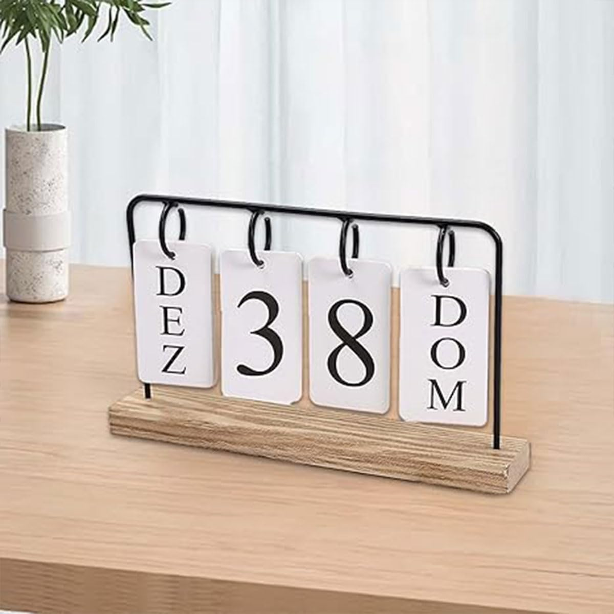 AIMALL Modern Desk Calendar, Dual Style Wooden Base with Golden Frame, Daily Date Display for Home and Office - Black image number 6