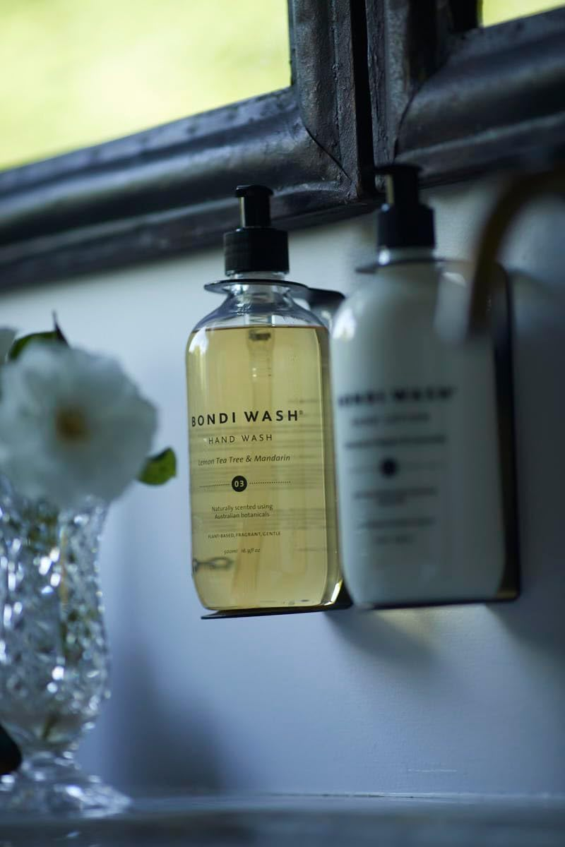 BONDI WASH Hand Wash (Lemon Tea Tree & Mandarin) 500Ml/16.9Oz image number 3