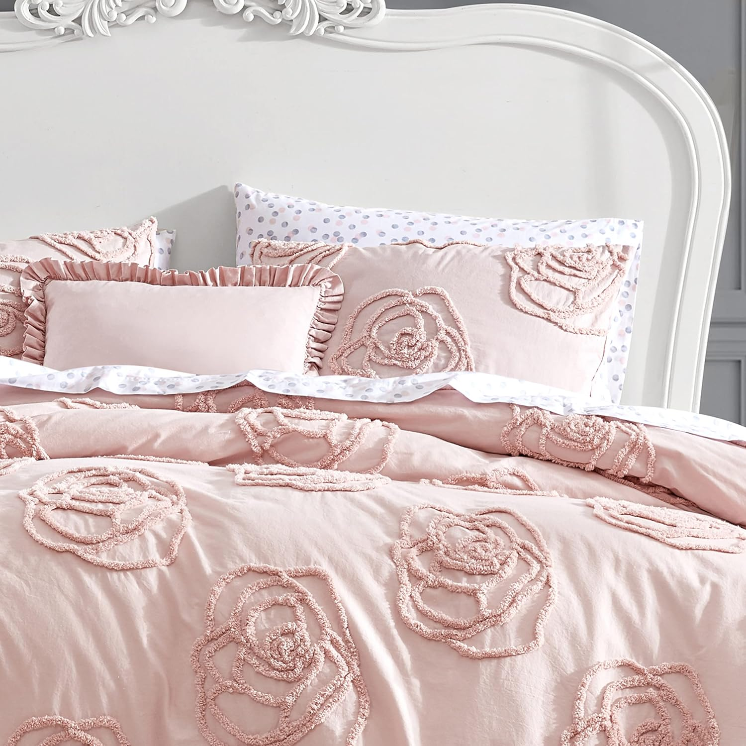 Betsey Johnson - Twin Duvet Cover Set, Reversible Cotton Bedding with Matching Sham & Bonus Throw Pillow, Ideal for All Seasons (Rambling Roses Pink, Twin) image number 2