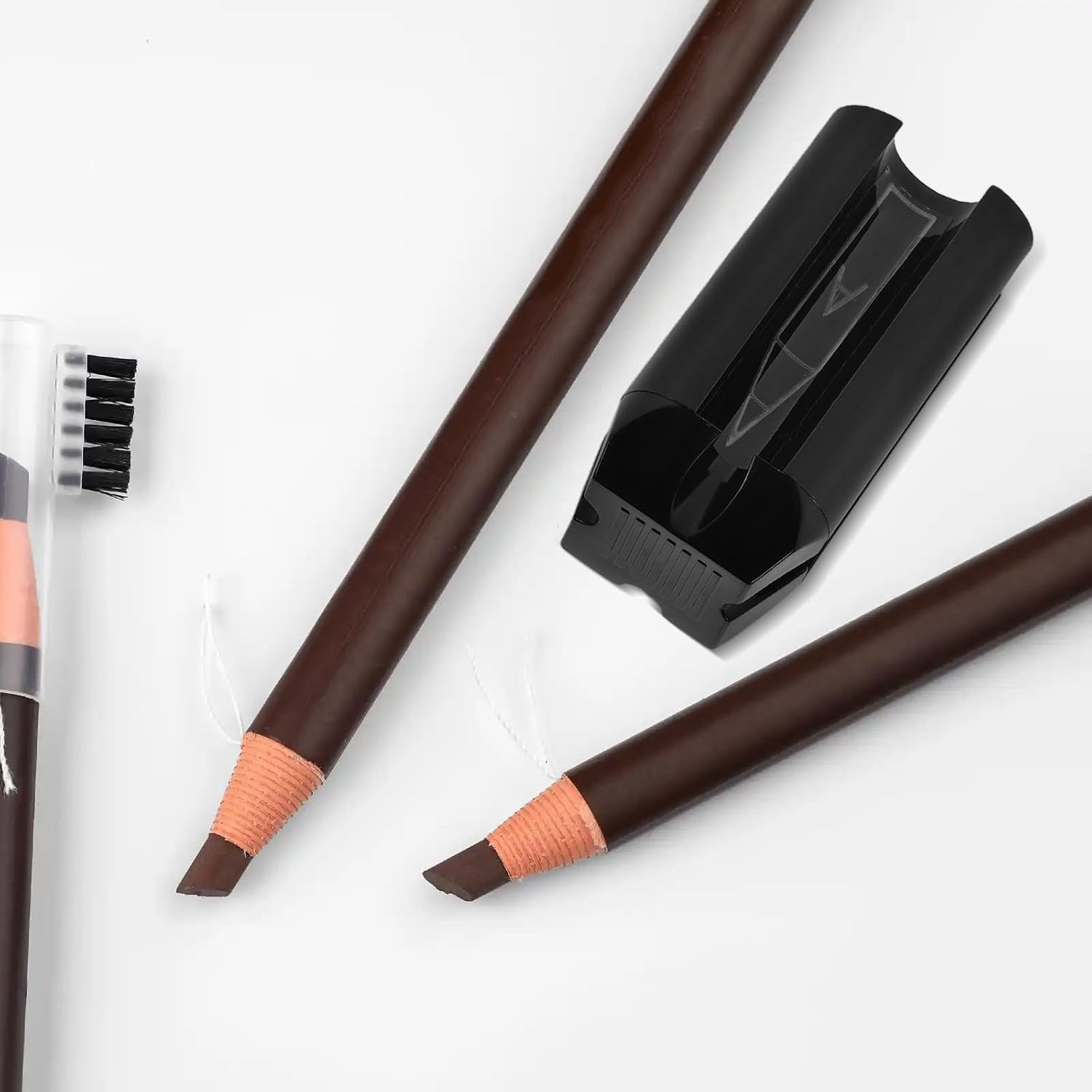 ROMISBABA Precision Eyebrow Pencil Sharpener Makeup Sharpener for Fine Brow Shaping Sturdy Construction Cosmetic Pencil Holder Tool Suitable for Beauty Enthusiasts and Professionals image number 4