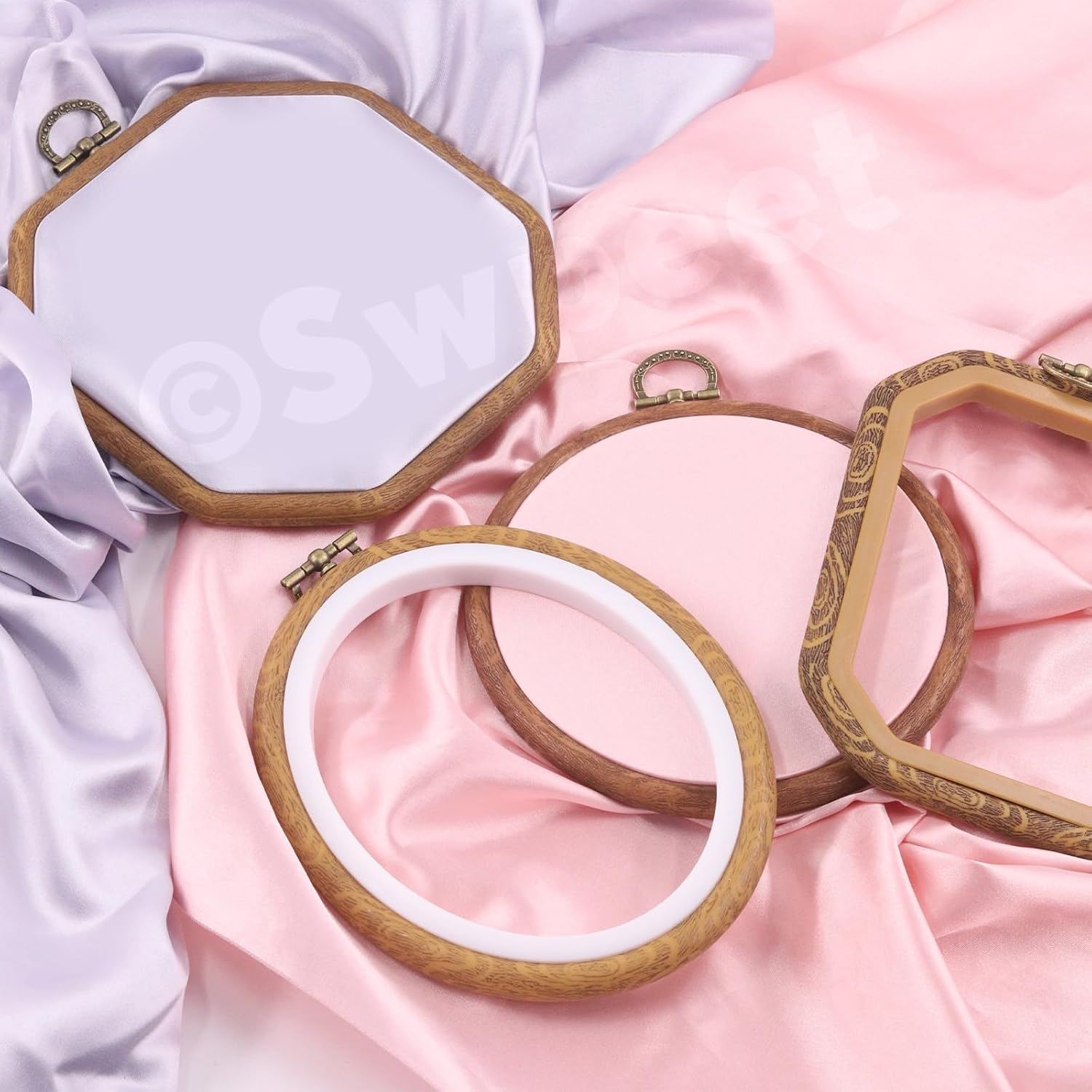 Swpeet 4Pcs 4 Sizes Circle Oval Rectangular Octagonal Embroidery Hoops Kit, Imitated Wood Plastic Display Frame, Cross Stitch Hoop Ring for Art Craft Sewing and Hanging Ornaments Home Decor image number 6