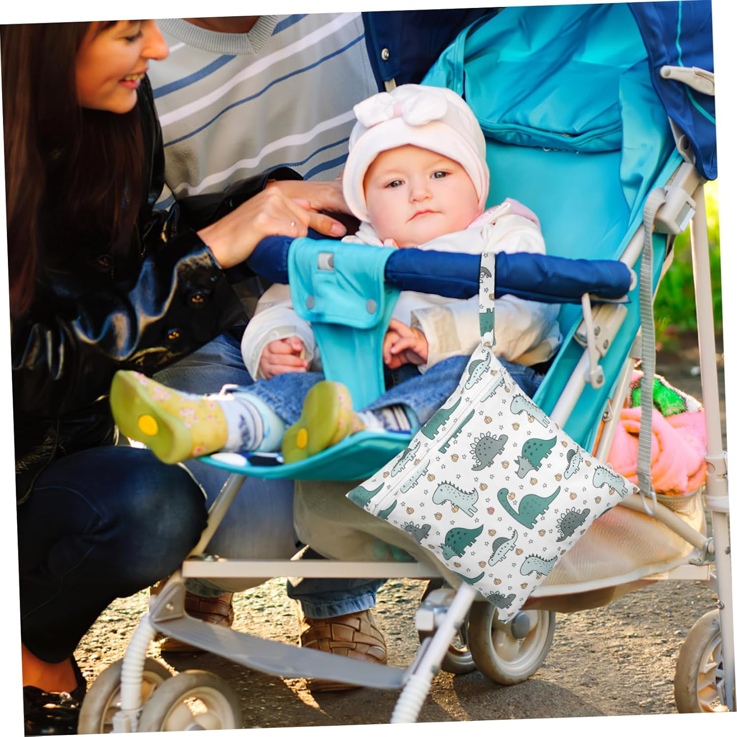 Ifundom Cartoon Zippered Diaper Bag Tote Wet Bag Organizer Pouch for Baby Diapers and Nursing Accessories image number 3