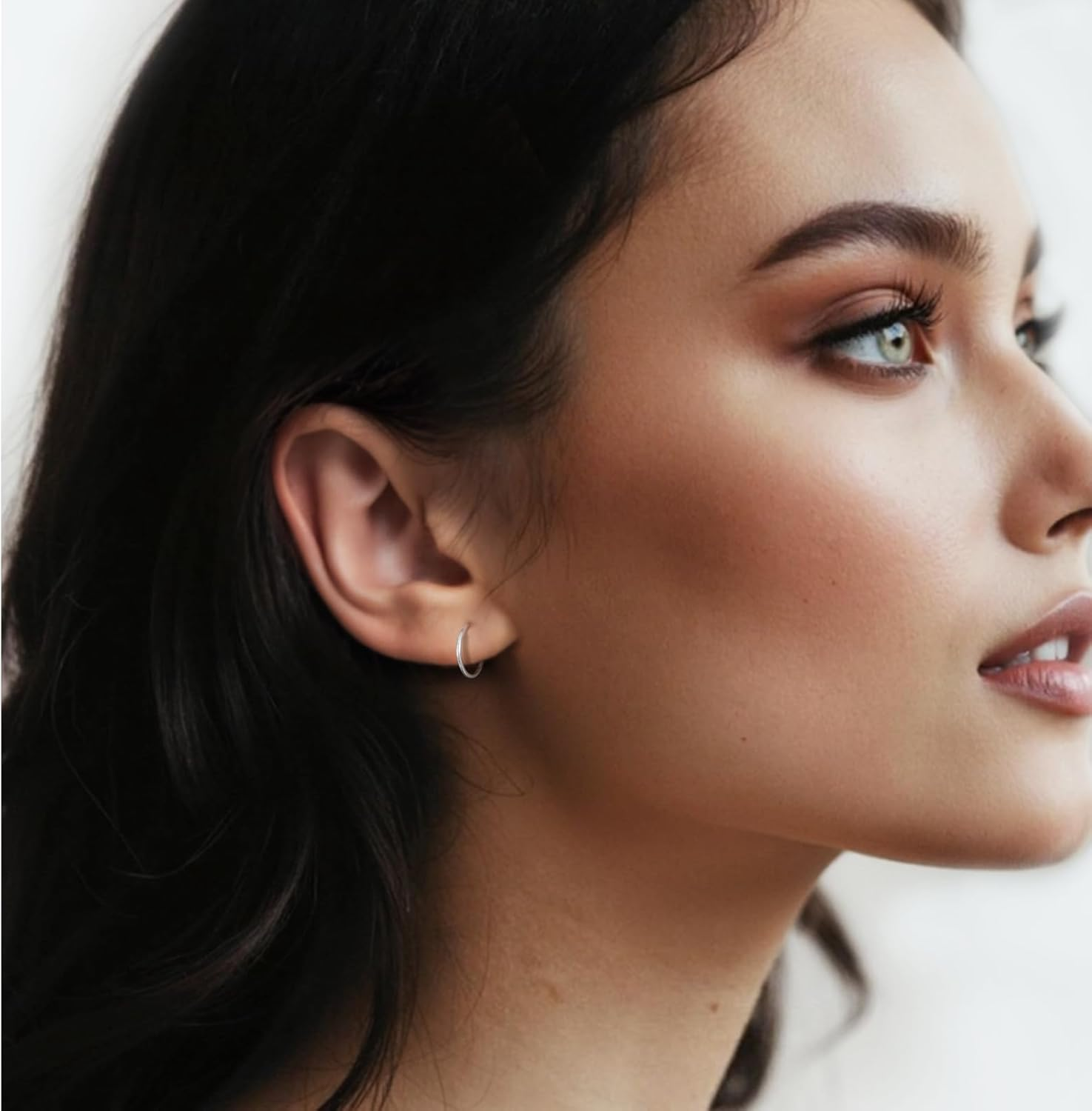 SERENITY SLEEPERS 925 Sterling Silver Seamless Sleeper Hoop Earrings - Hypoallergenic 18G Hinged Hoops for Continuous Wear (8Mm-14Mm) - Unisex Women Men Body Jewellery for Ears image number 5