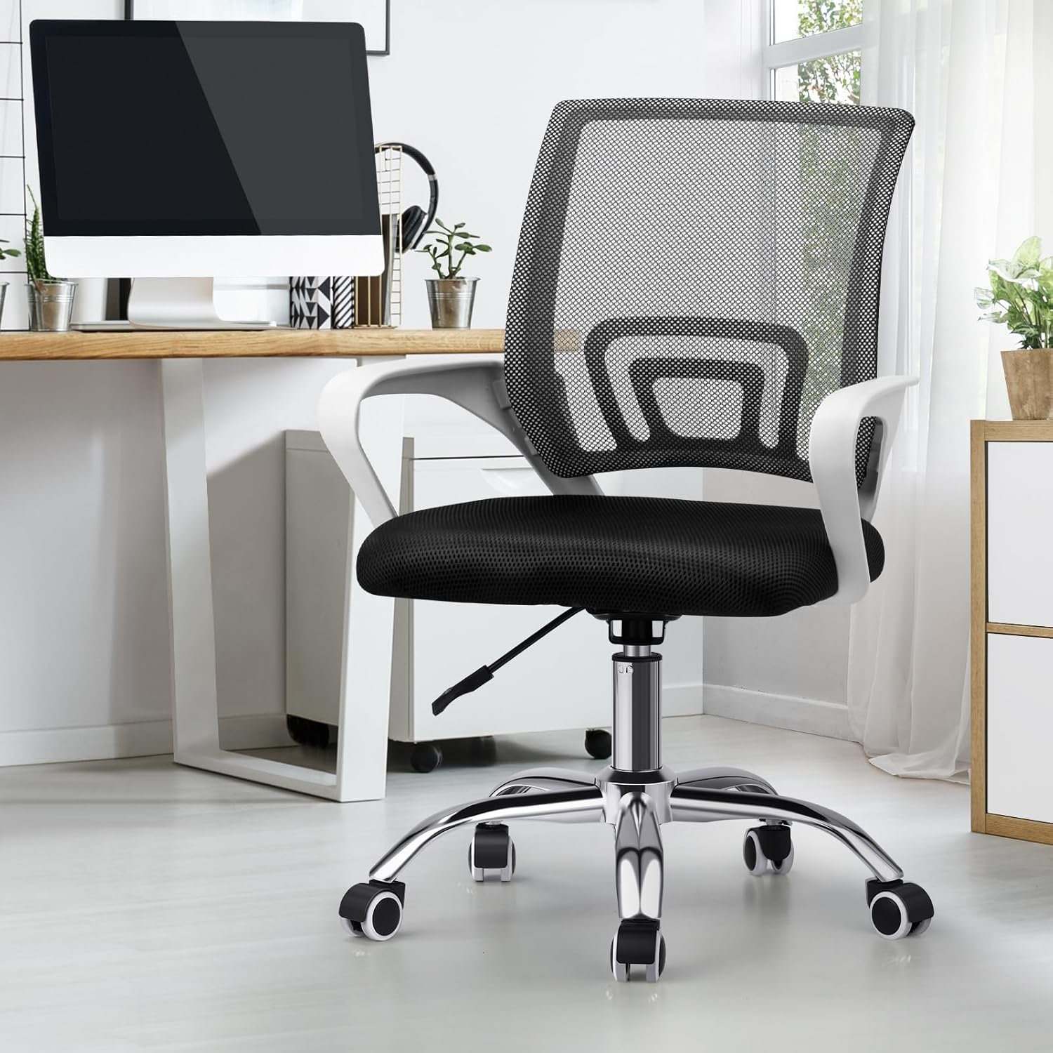 Oikiture Mesh Back Desk Chair with Lumbar Support and 150Kg Capacity Home Office Ergonomic Chair Armrest White and Black image number 2