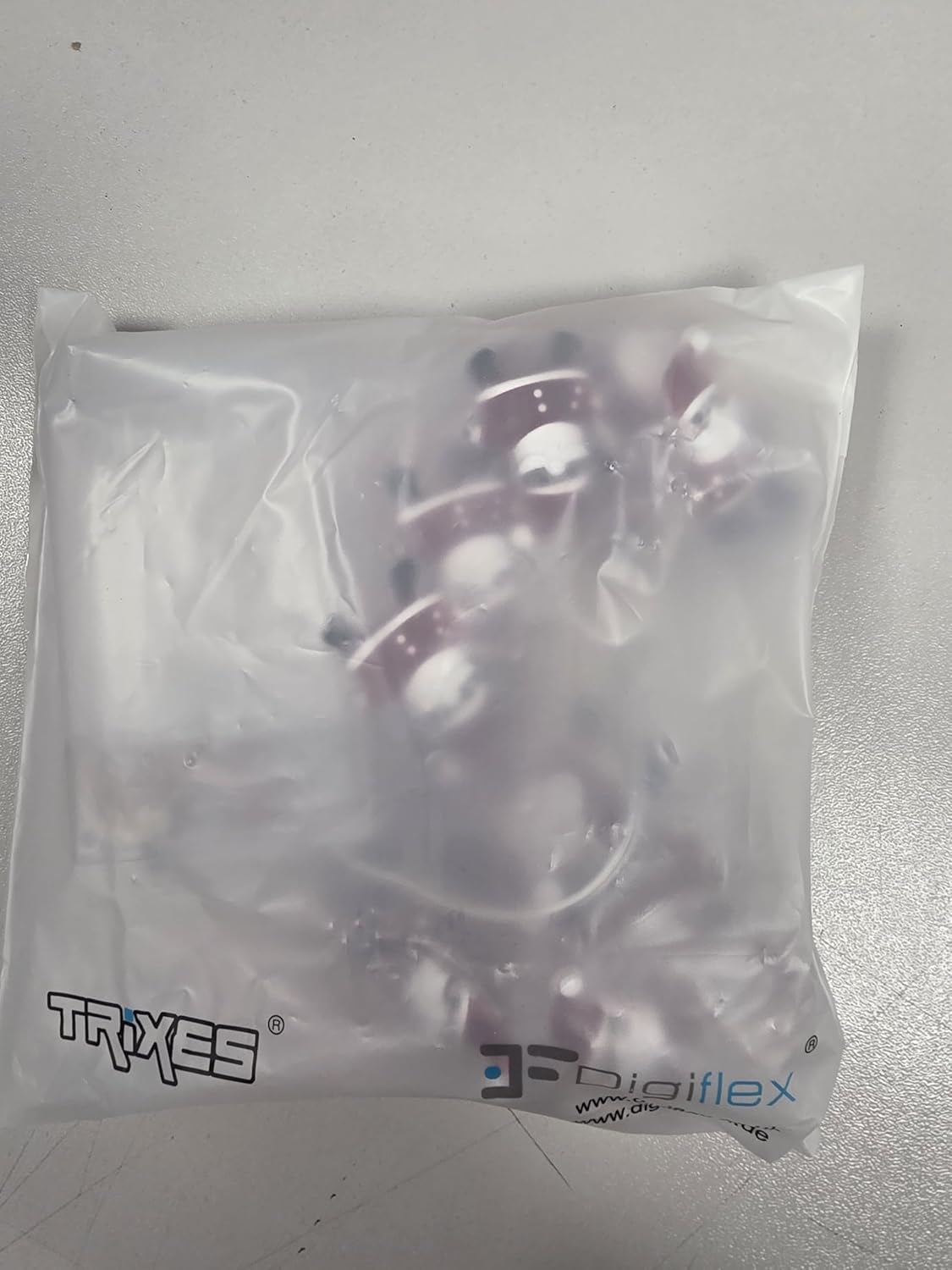 TRIXES Christmas Novelty String Lights - Santa Claus Father Christmas Design - 3M Battery Operated