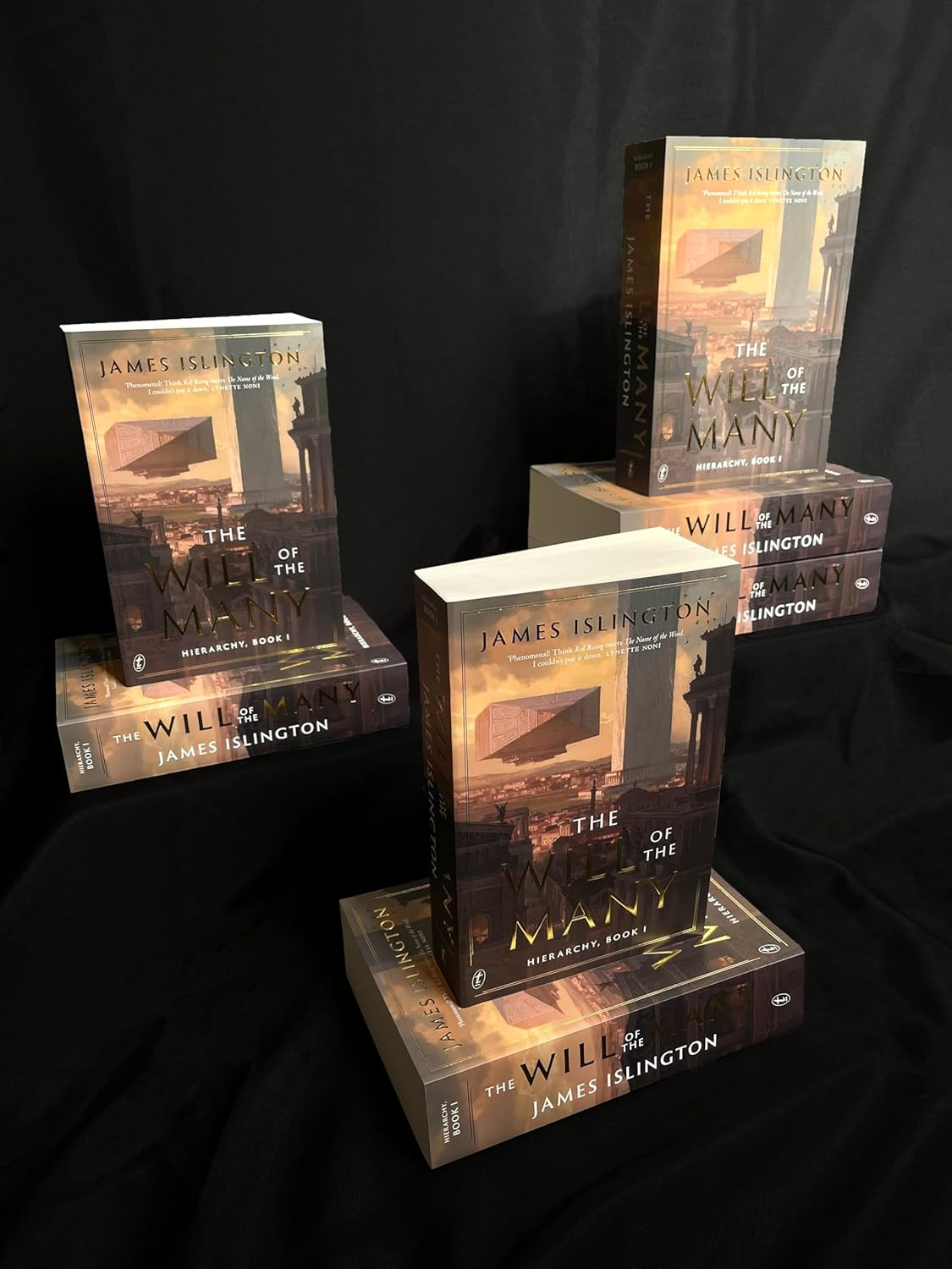 The Will of the Many: the Award-Winning Fantasy Bestseller (Hierarchy Book 1) image number 3
